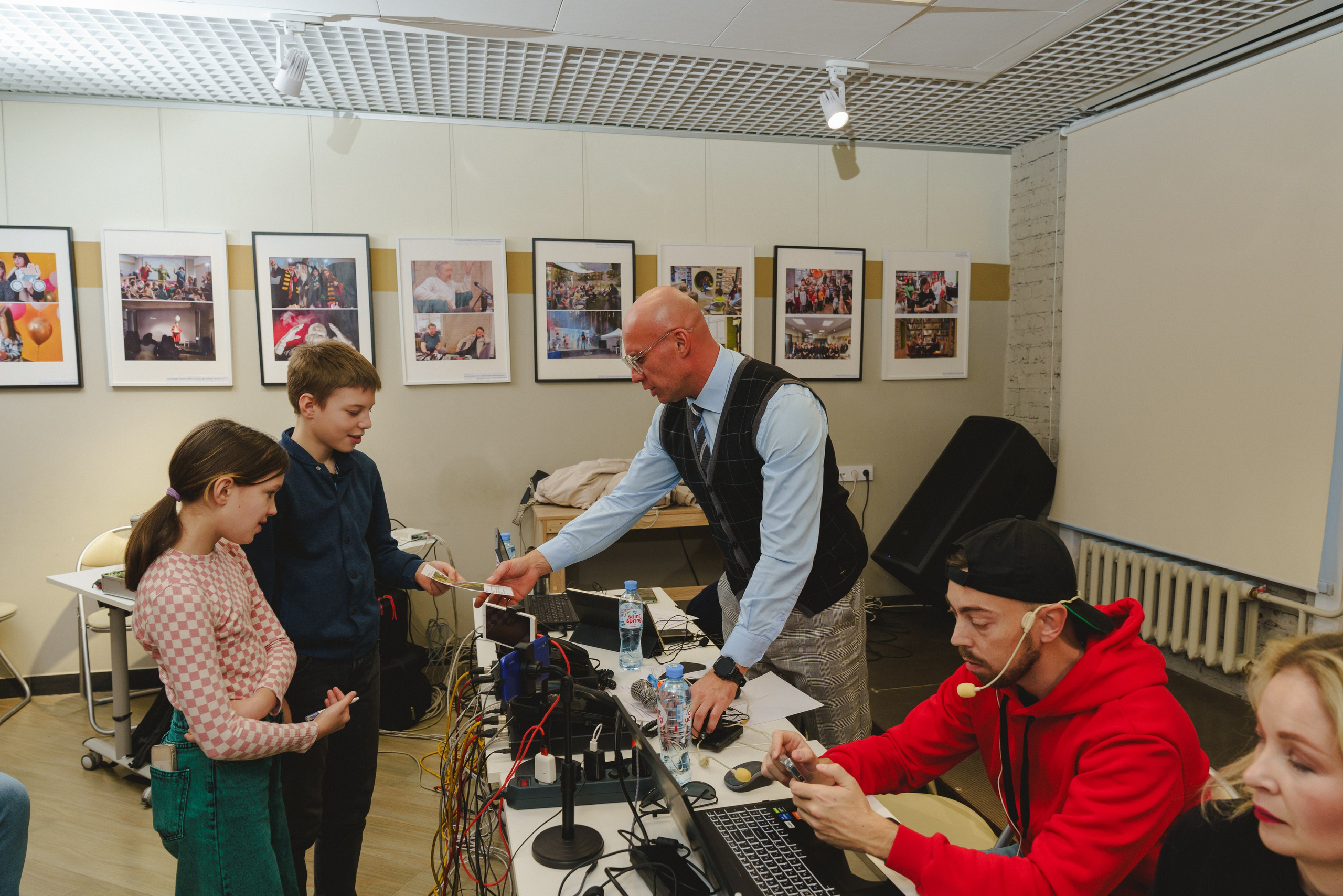 Шоу «Катапульта " в ЦБС г. Березовский «К7». Фотограф в детский сад в Екатеринбурге, выпускные альбомы Юлия Умерова