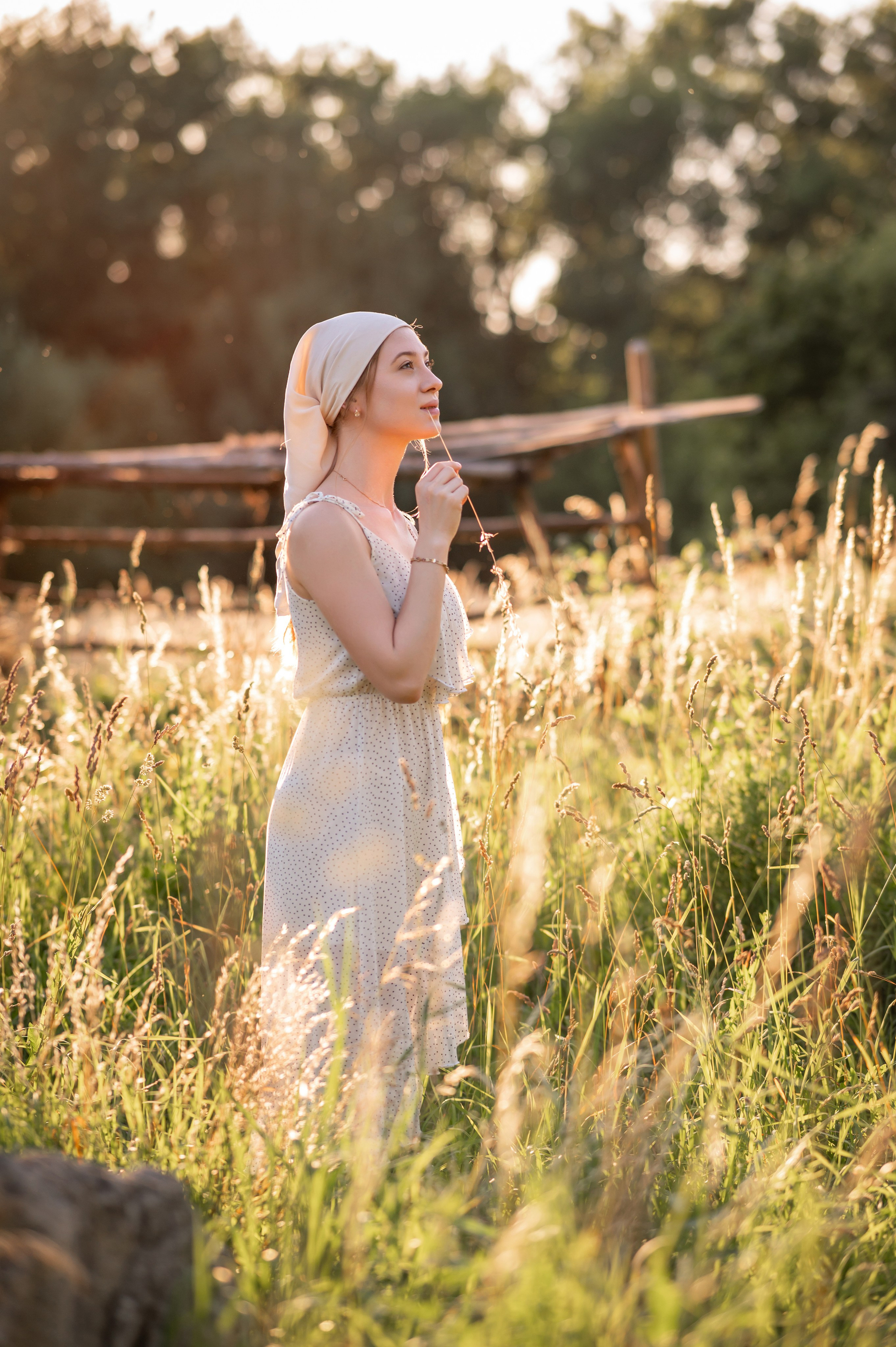 Анастасия в кинодеревне (Горки Ленинские)