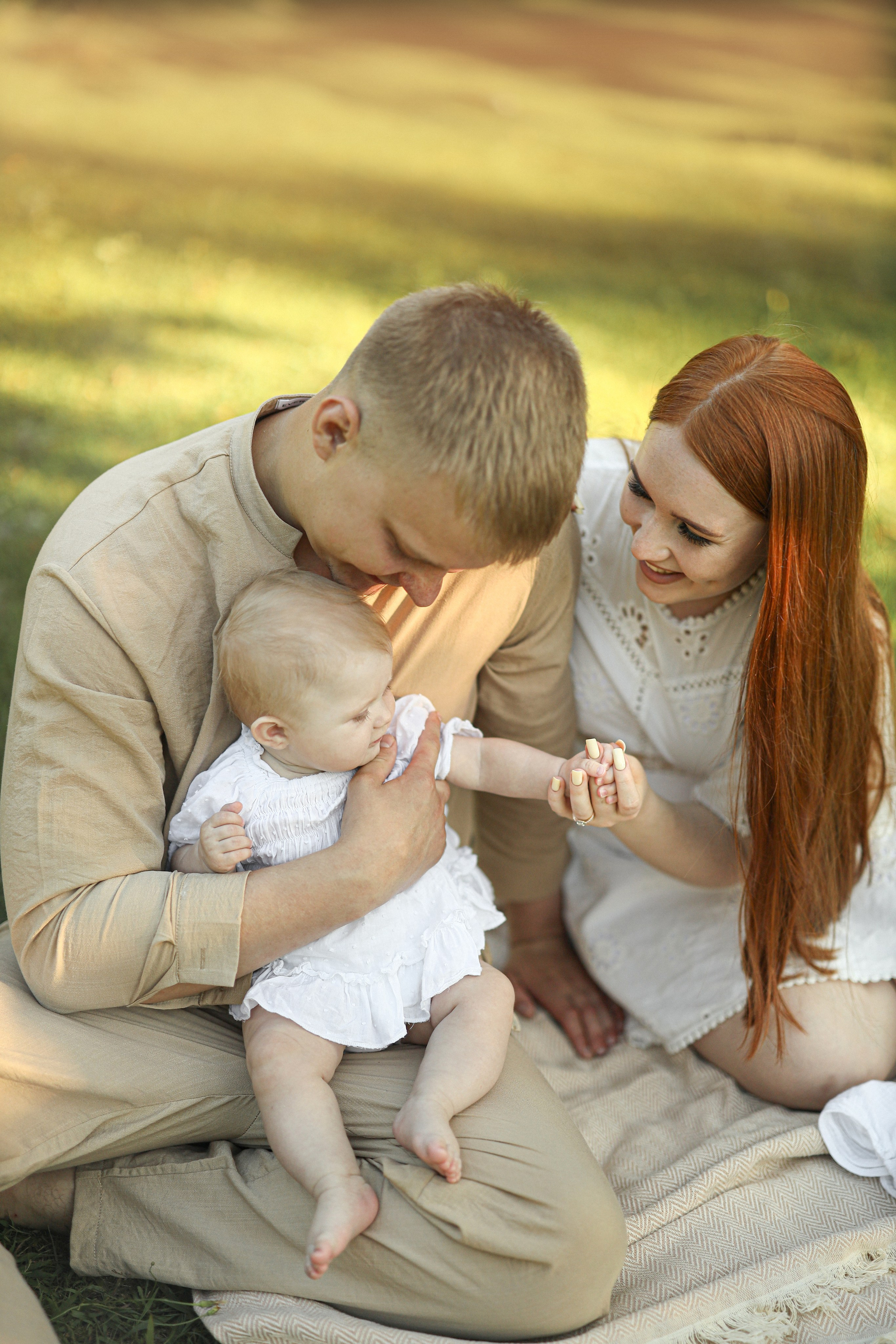 Семейная фотосессия на пляже в Абхазии. Свадебный и семейный фотограф в Абхазии Жанна Соснина