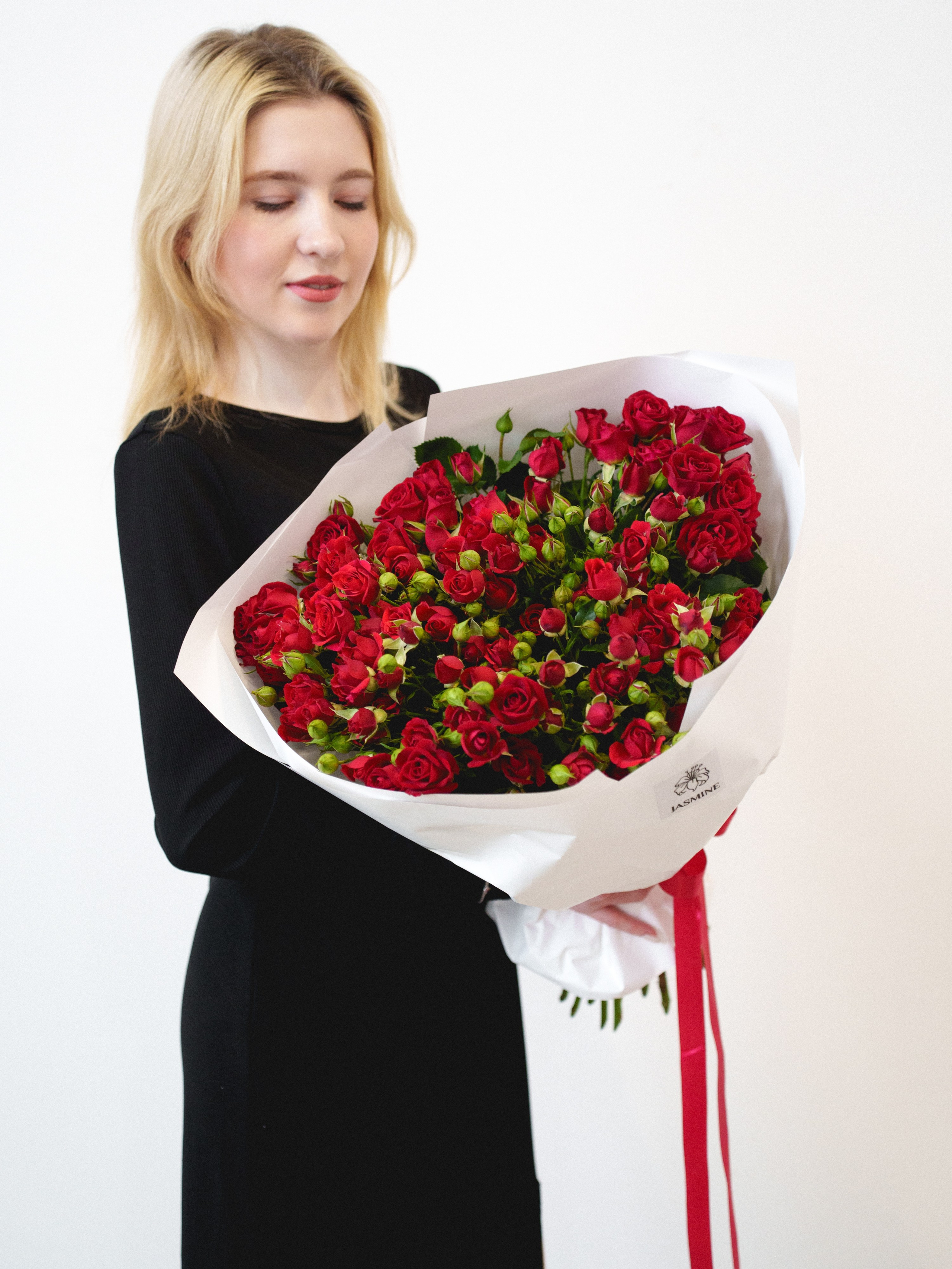 Цветы (контент к 14 февраля). Иван Упоров — фотограф, рилсмейкер чебоксары