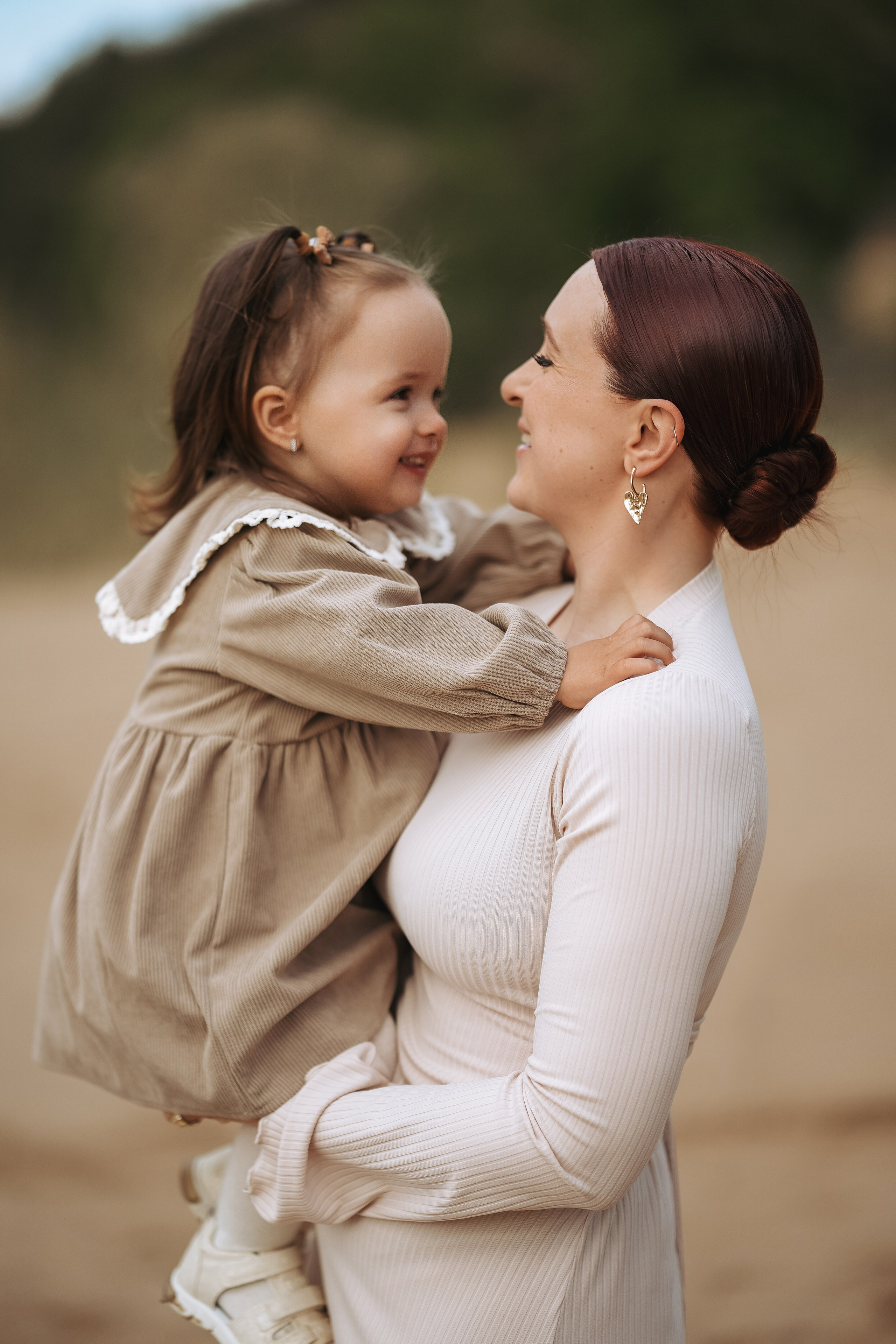 Берег Волги. Семейный и свадебный фотограф в Ульяновске Арина Авдеева