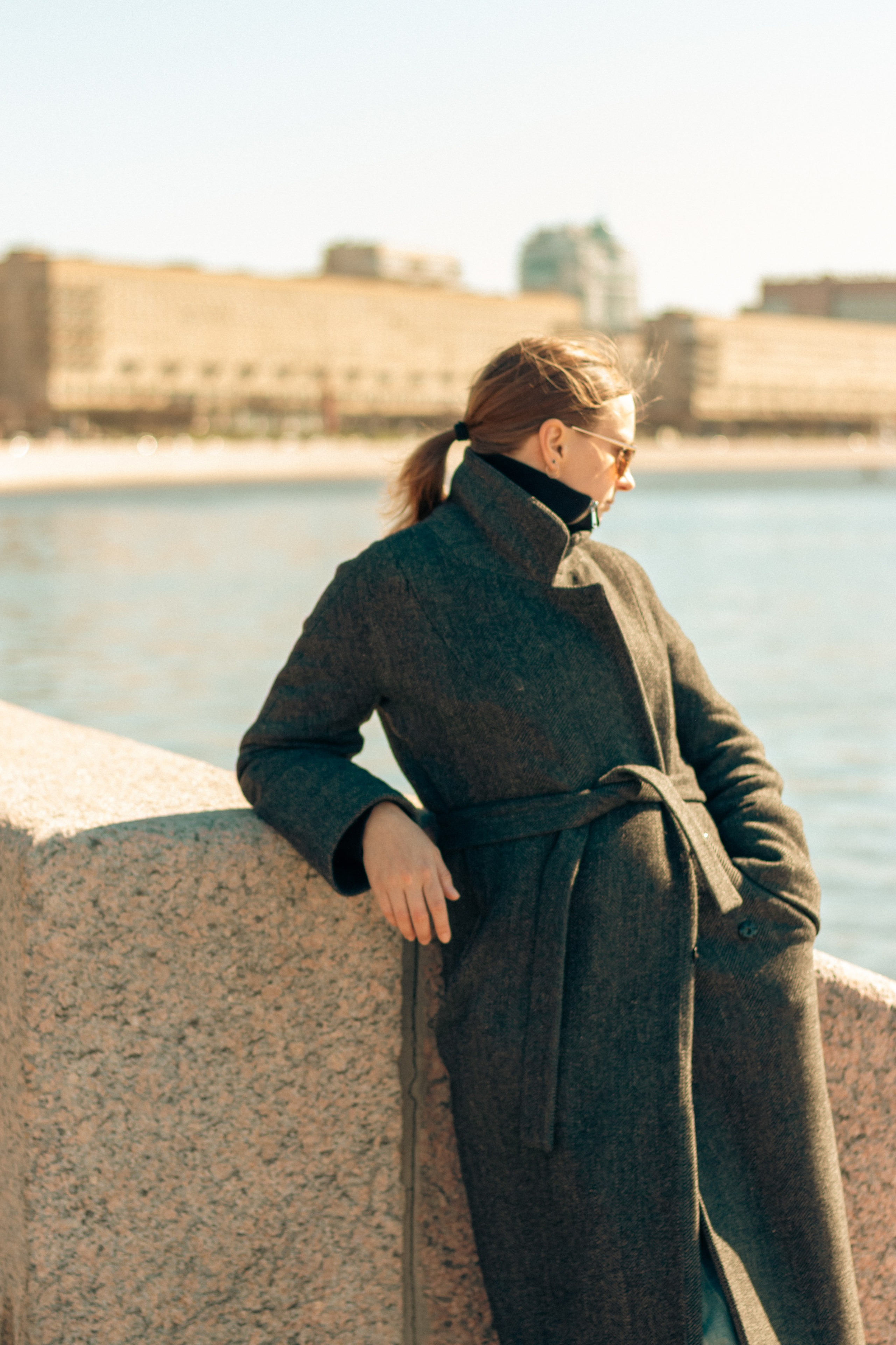 Уличная фотосессия в Санкт-Петербурге. Удачин Артём | Портретный фотограф в Санкт-Петербурге | Репортажная съёмка