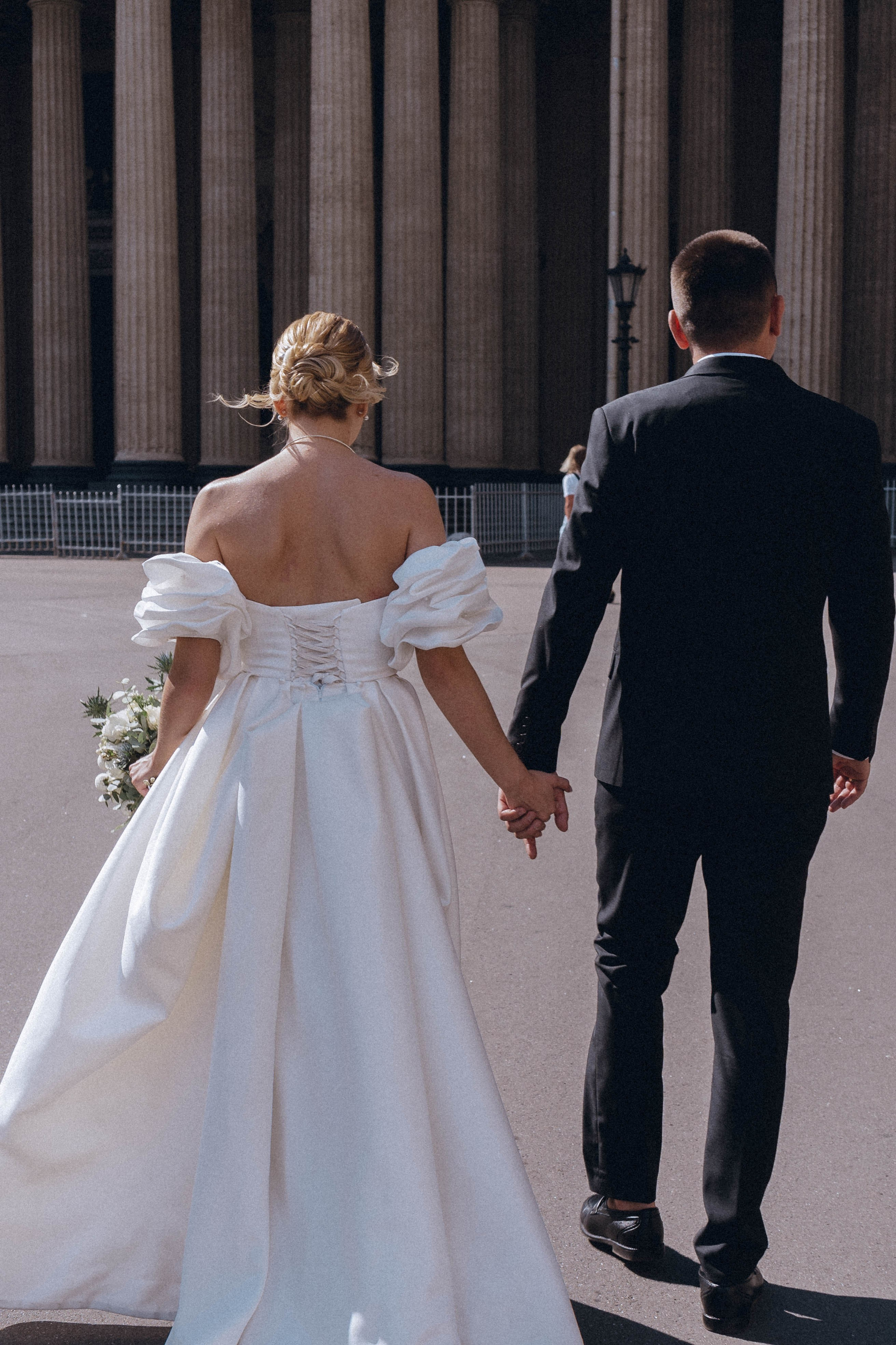 СВАДЕНБНАЯ СЬЕМКА НА КАТЕРЕ ПО КАНАЛАМ САНКТ-ПЕТЕРБУРГА И В АКВАТОРИИ НЕВЫ. Профессиональный фотограф, Санкт-Петербург — Виктория Богомолова