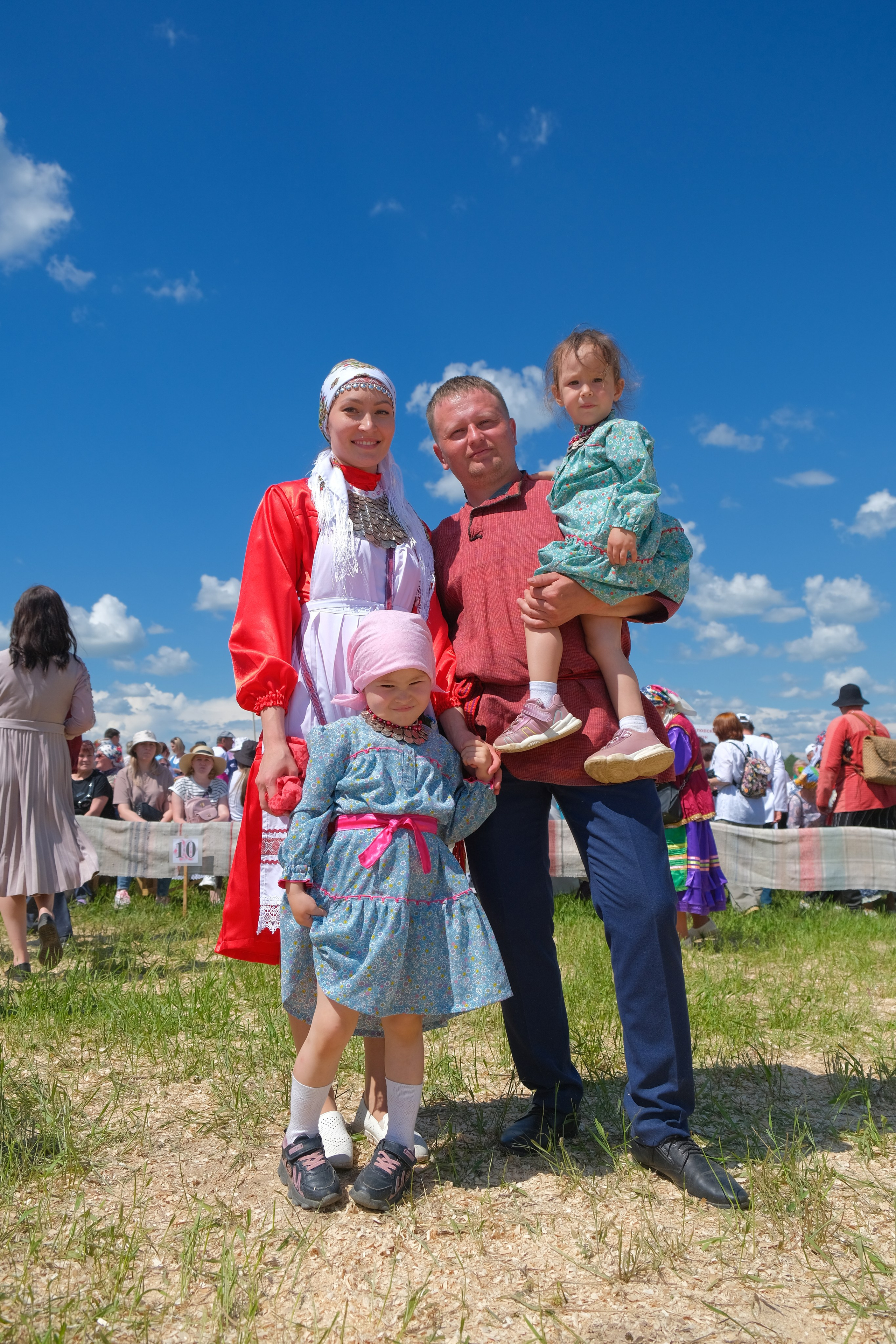 Удмуртский национальный праздник «Гербер». 2022. Максим Егоров, г. Ижевск. Репортажная, предметная съёмка и фуд-фотография