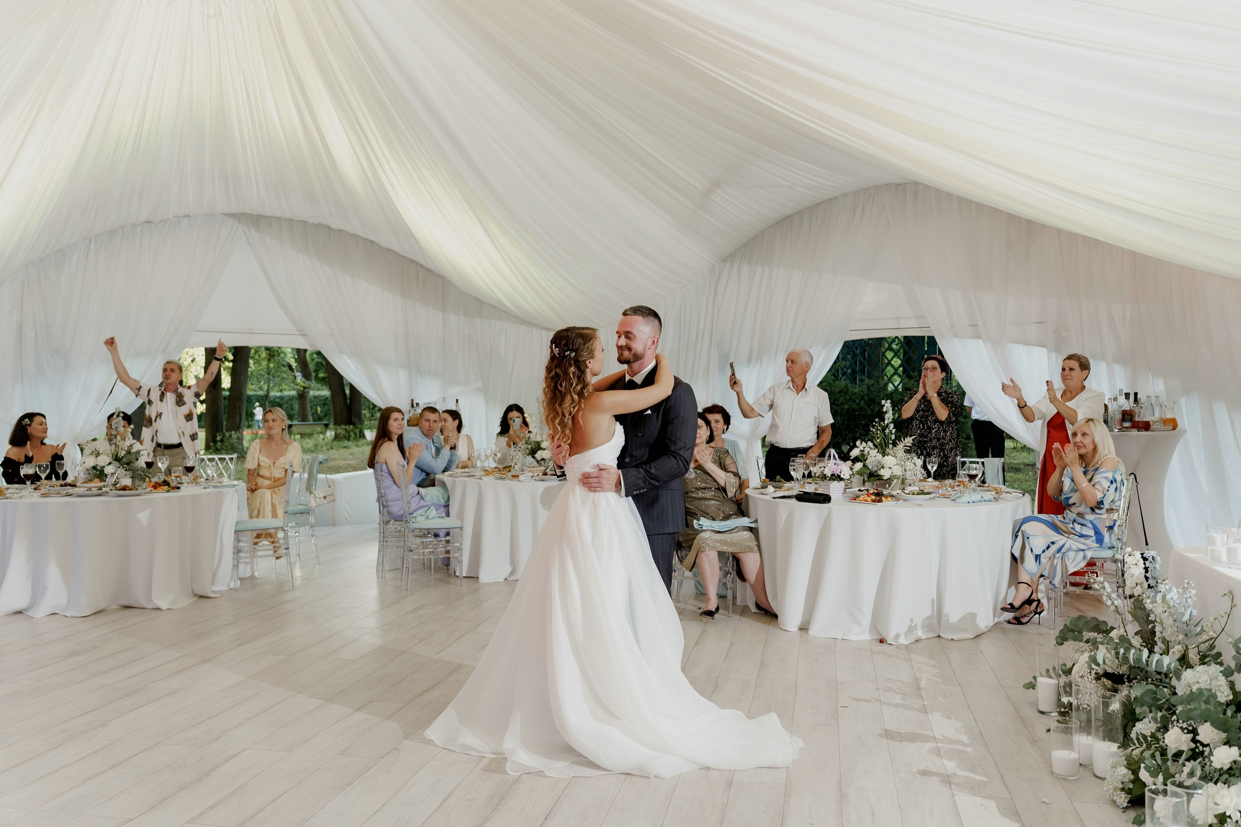 Свадьба в Russo-Balt, усадьба Кусково. Свадебный и семейный фотограф в Москве Светлана Зоткина