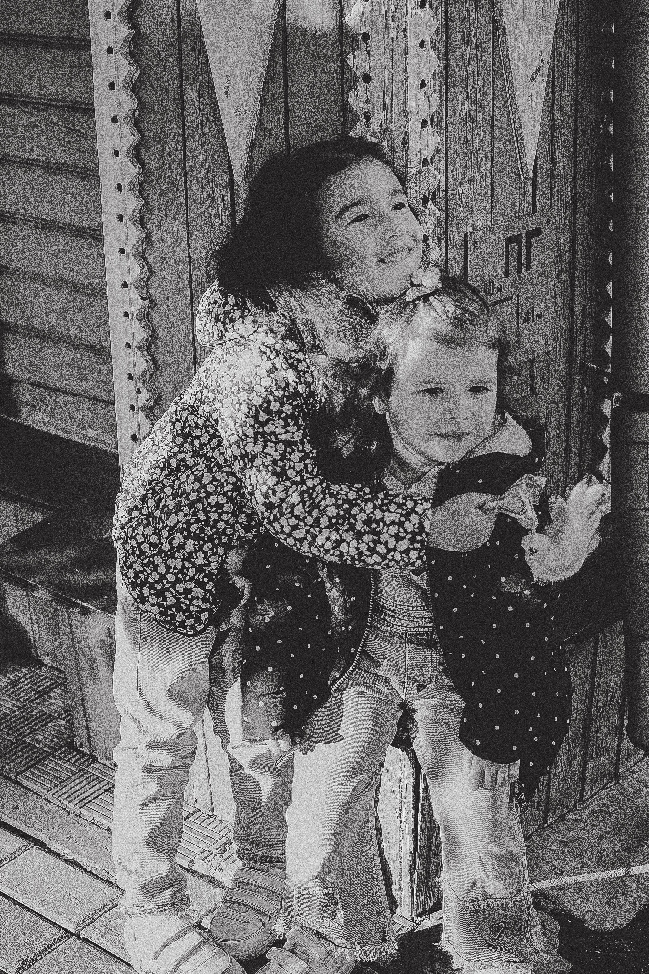 Зарина, Олег и дочки. Семейный фотограф в Самаре