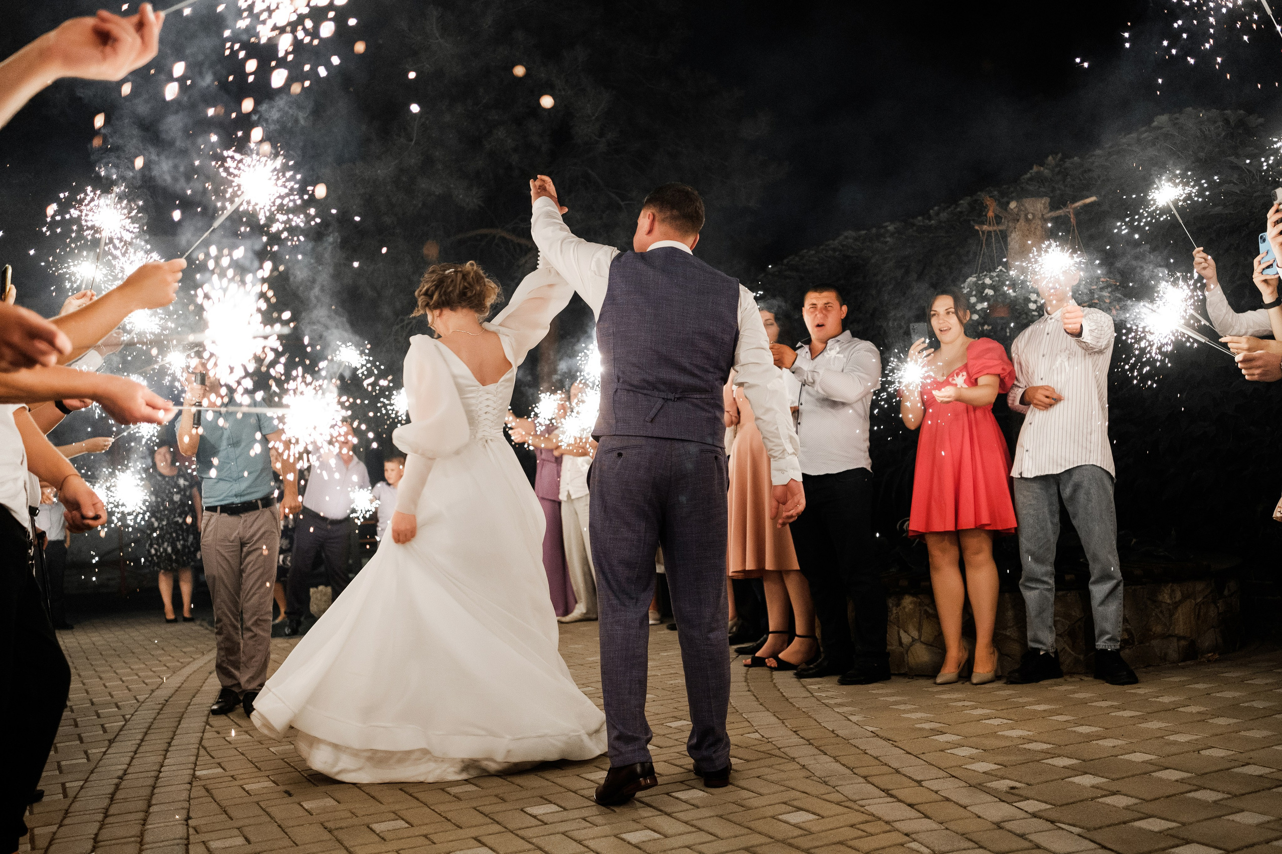 Виктор и Анна. Свадебный фотограф | репортаж | праздники | крещение