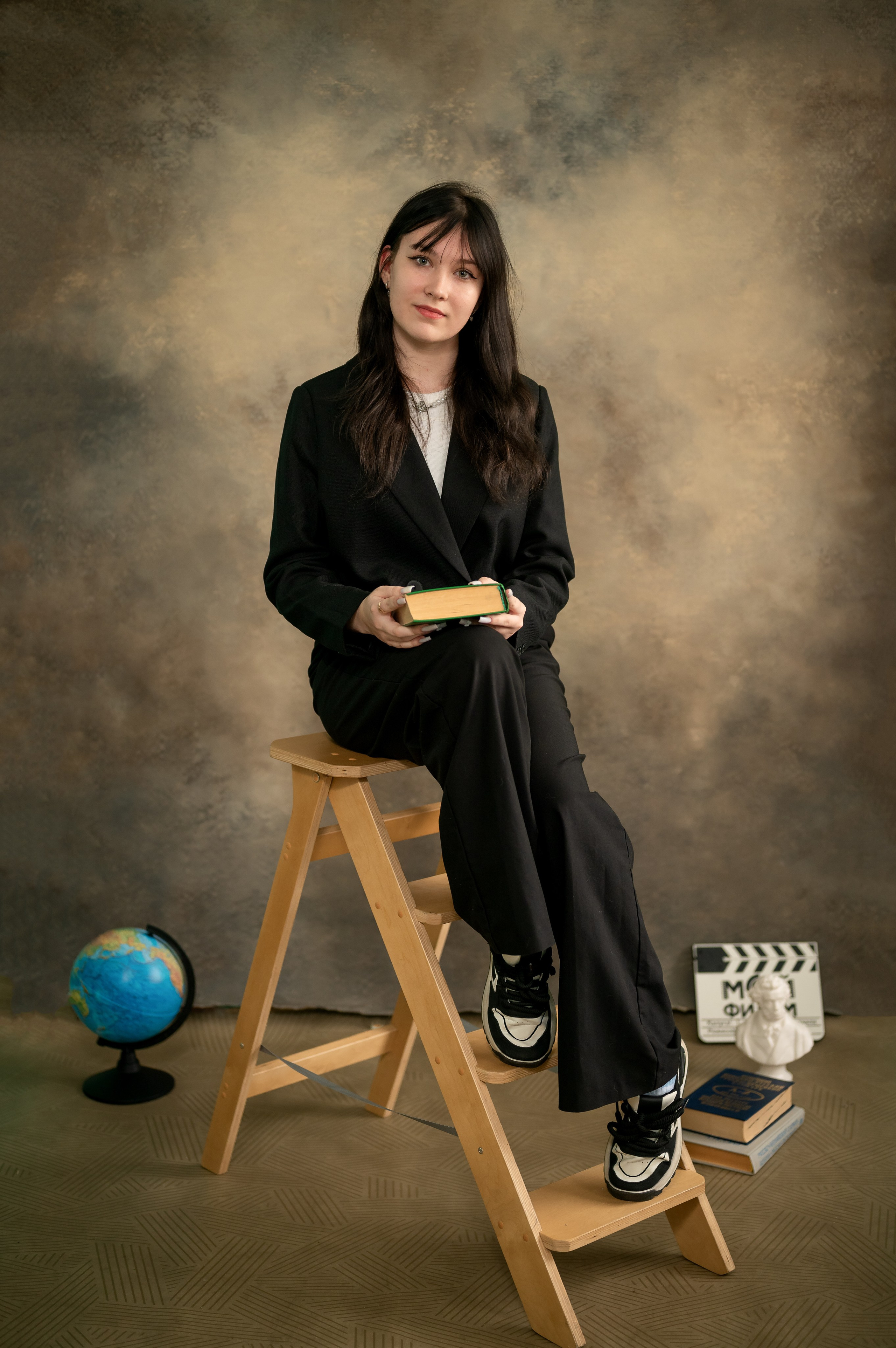 Фотографии для старших классов. Фотограф новорождённых, семейный, школьный в городе Калуге Евгения