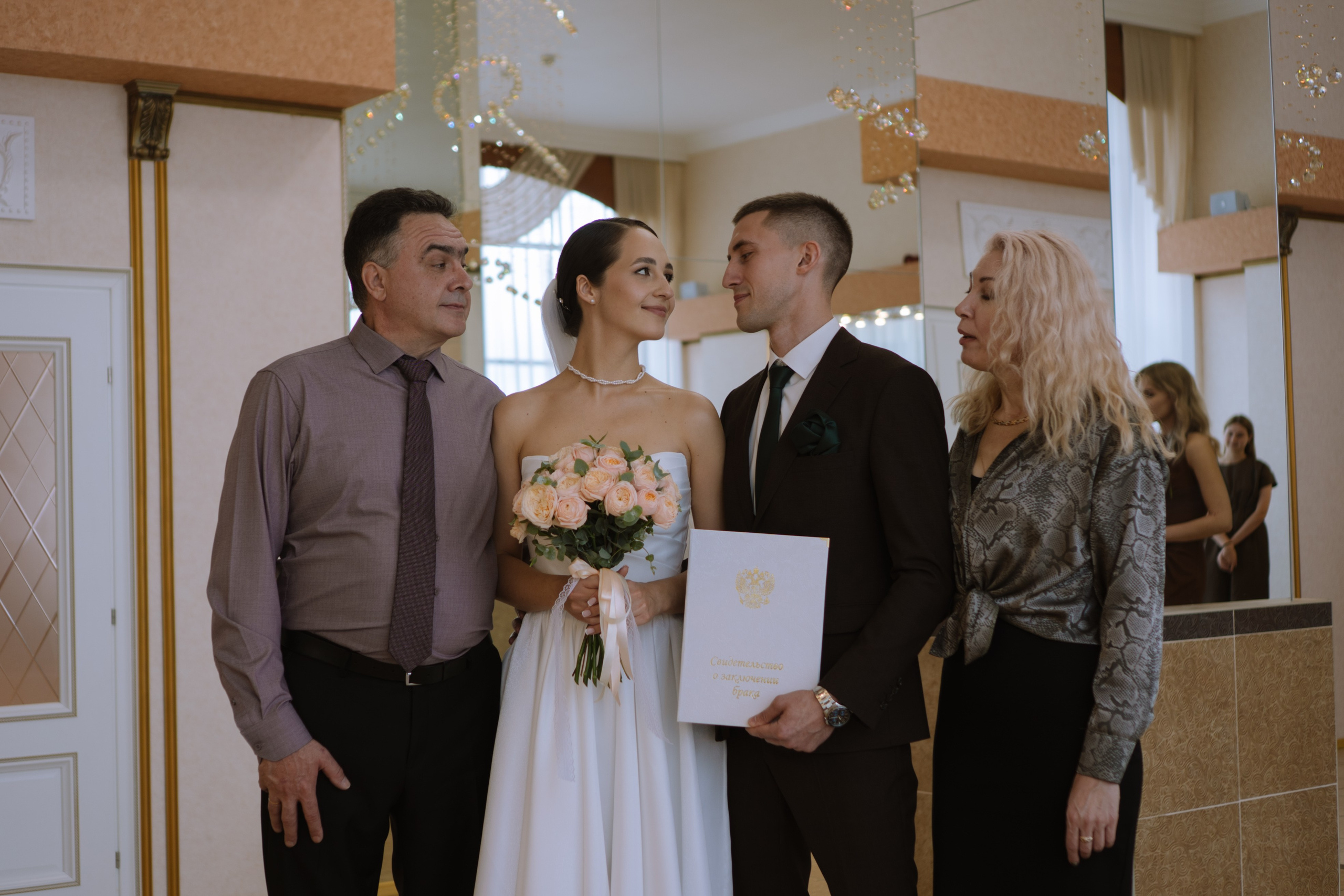 РЕПОРТАЖНАЯ СЬЕМКА В ЗАГСЕ. Профессиональный фотограф, Санкт-Петербург — Виктория Богомолова