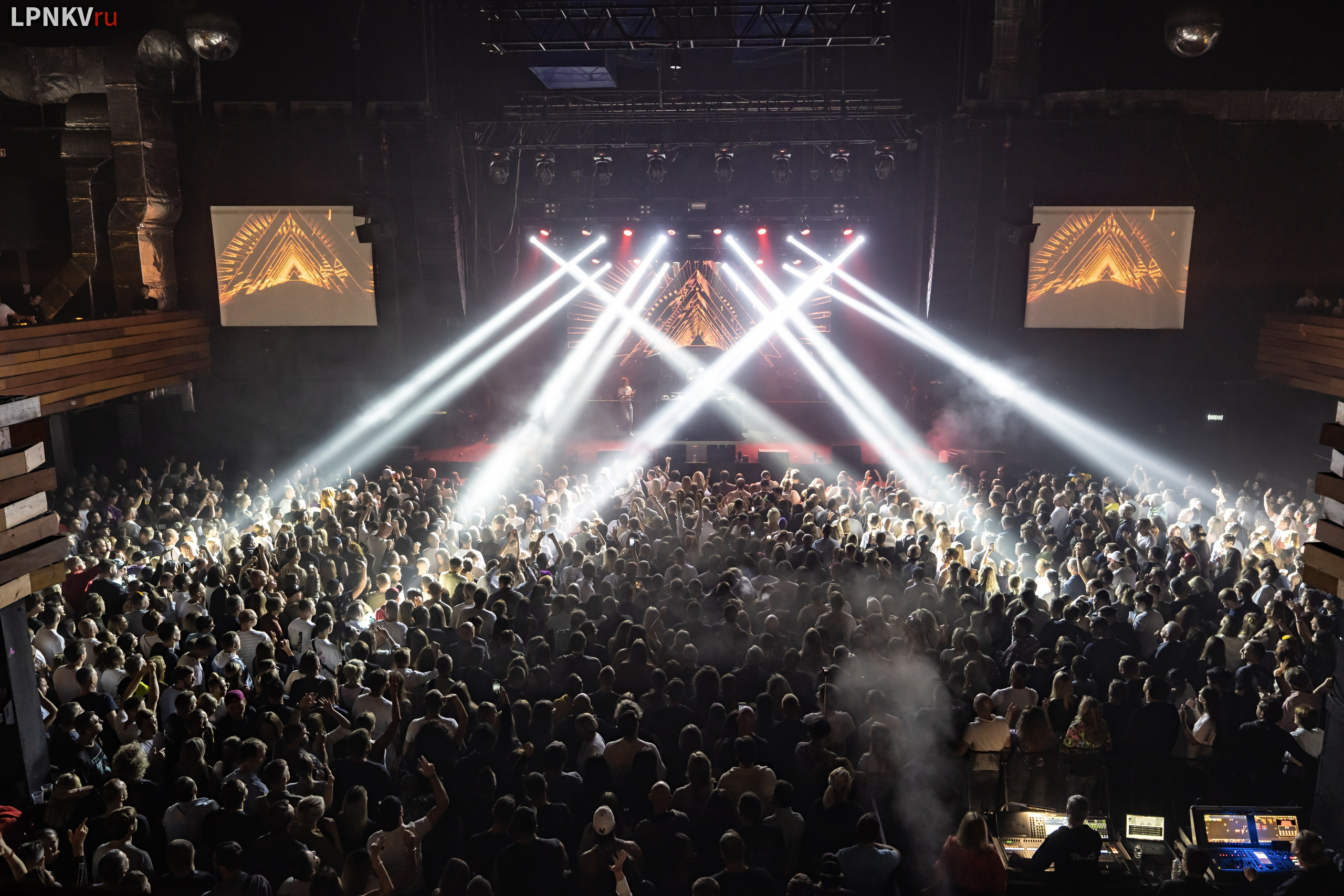Paul Okanenfold at BASE club Moscow. Репортажный фотограф в Москве