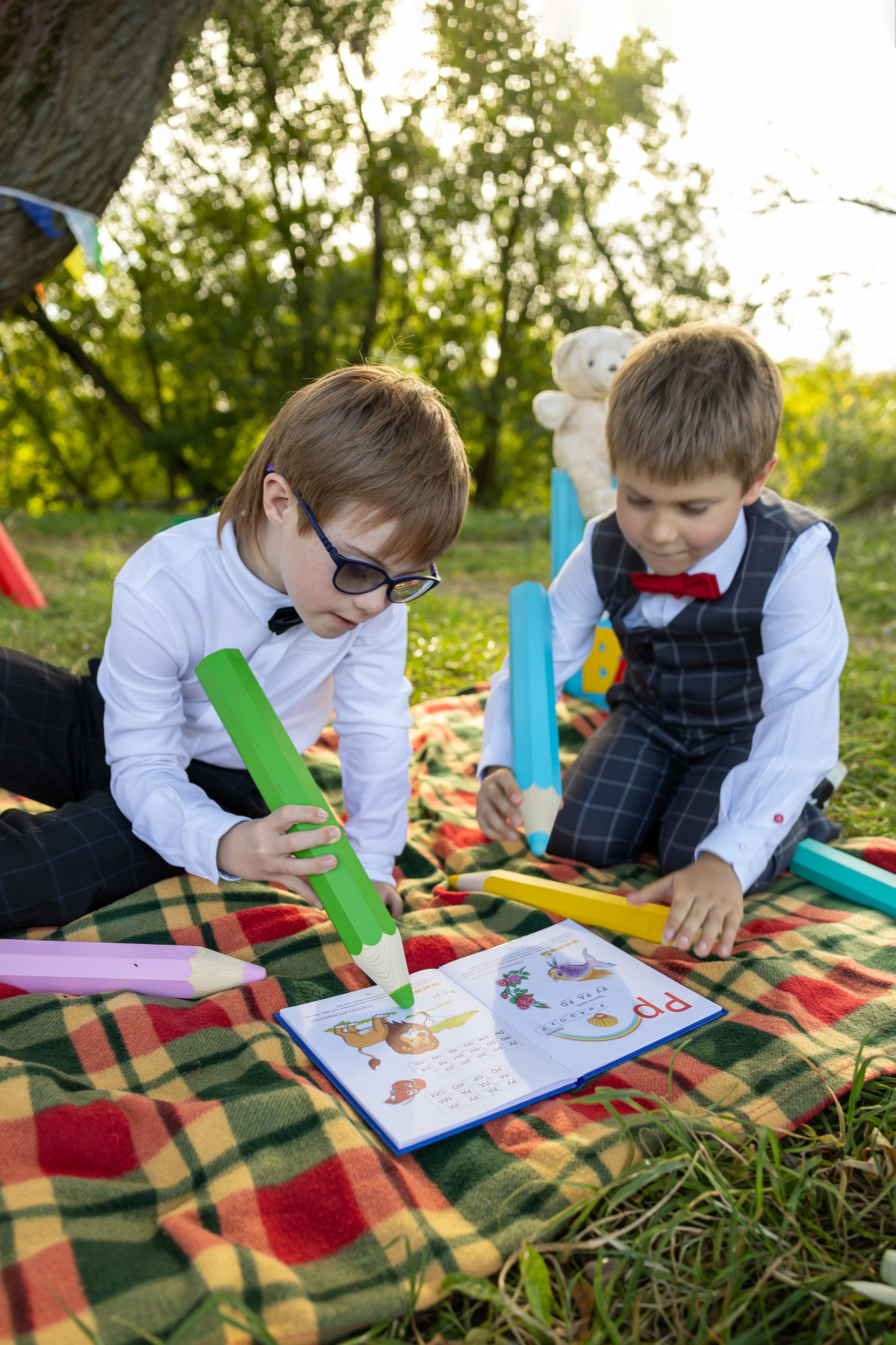 Братья Ярослав и Тимофей (1 и 2 класс). Фотограф в Серпухове Наталья Руденко