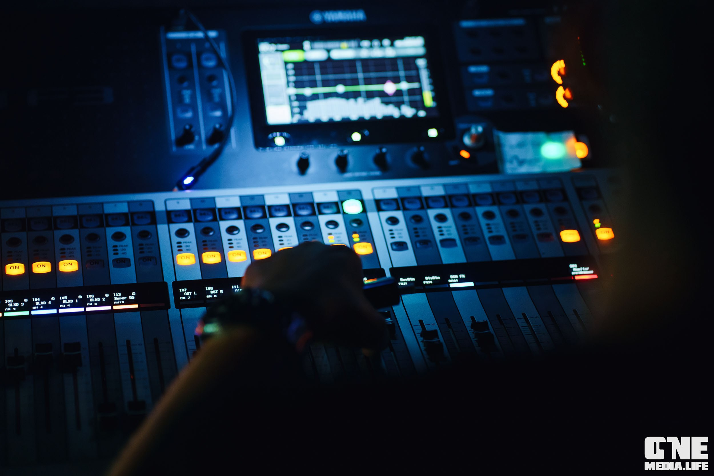 Фоторепортаж из караоке-клуба Эйфория. One Media Life: фоторепортажи, фотоотчеты с мероприятий и заведений