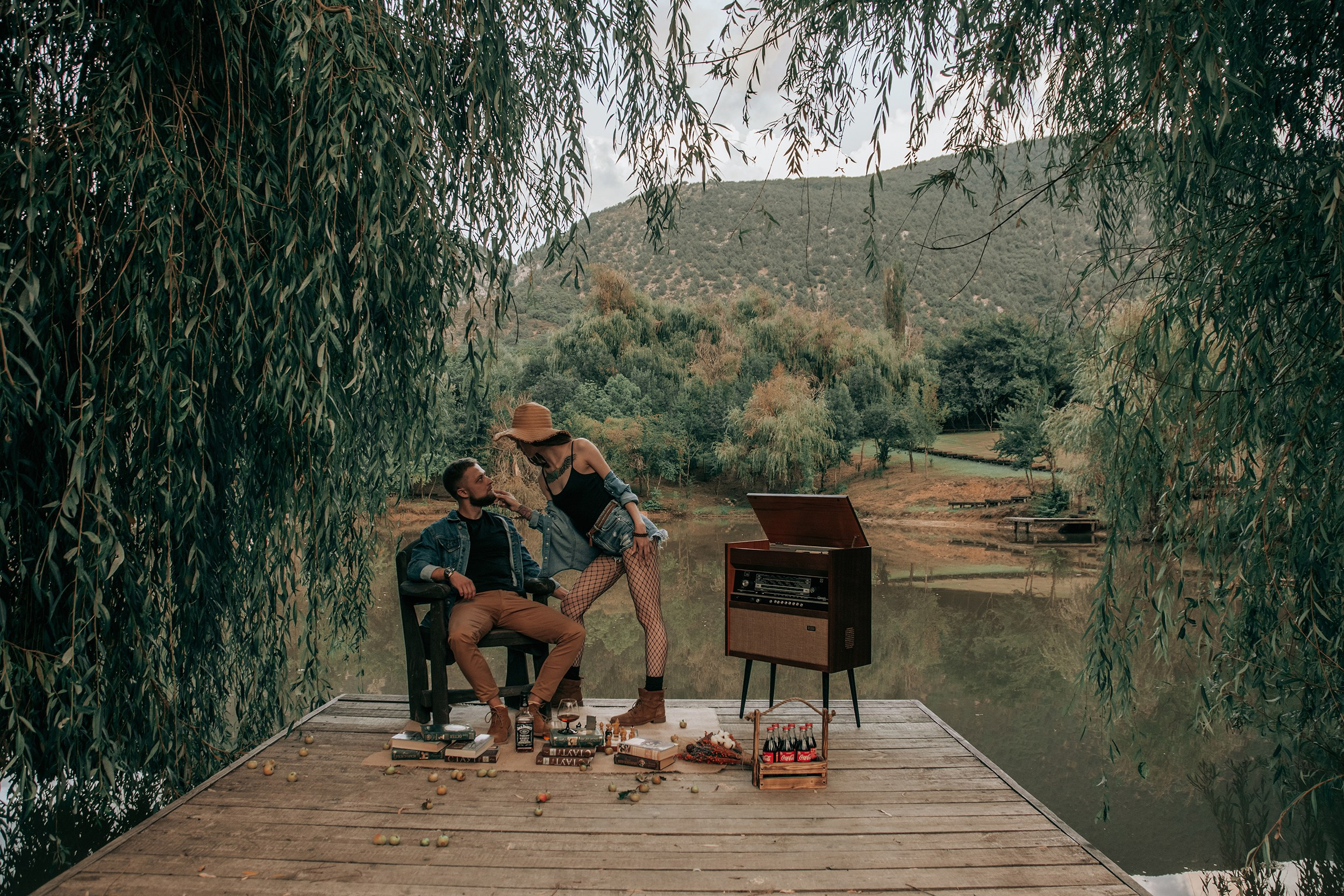 Карты, деньги, два ствола. Ваш фотограф в Крыму