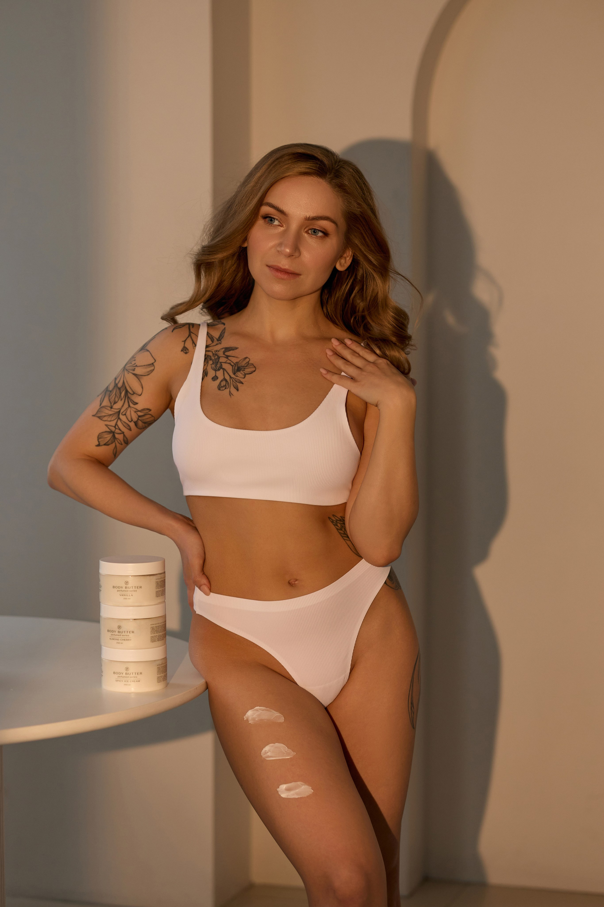 Фотосессия для бренда косметики. Сестры Карабаза. Фотографы и ретушеры в Москве и Санкт-Петербурге