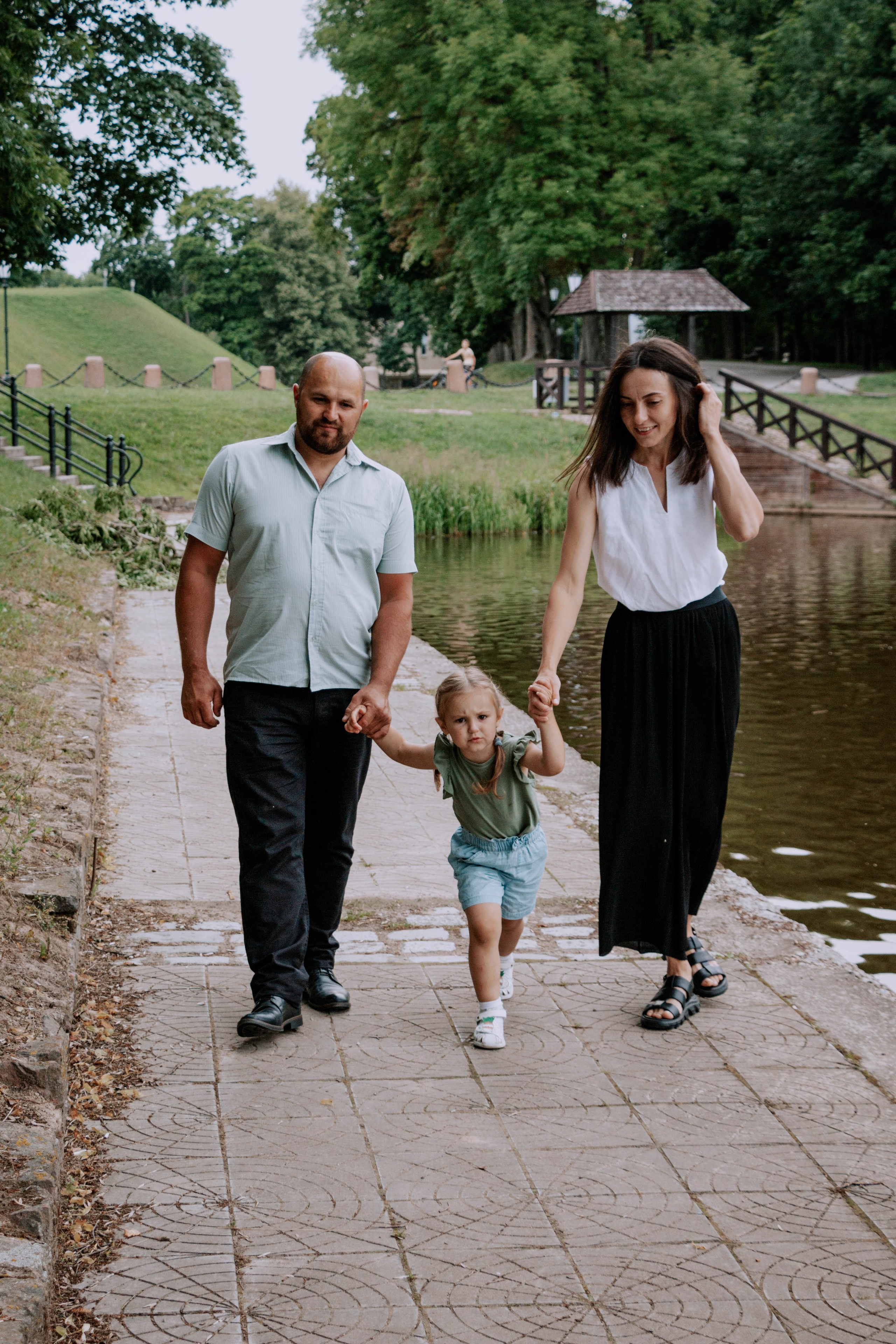 Алексей, Римма, Аннушка и Полина. Бережно сохраняю ваши чувства и истории на своих фотографиях