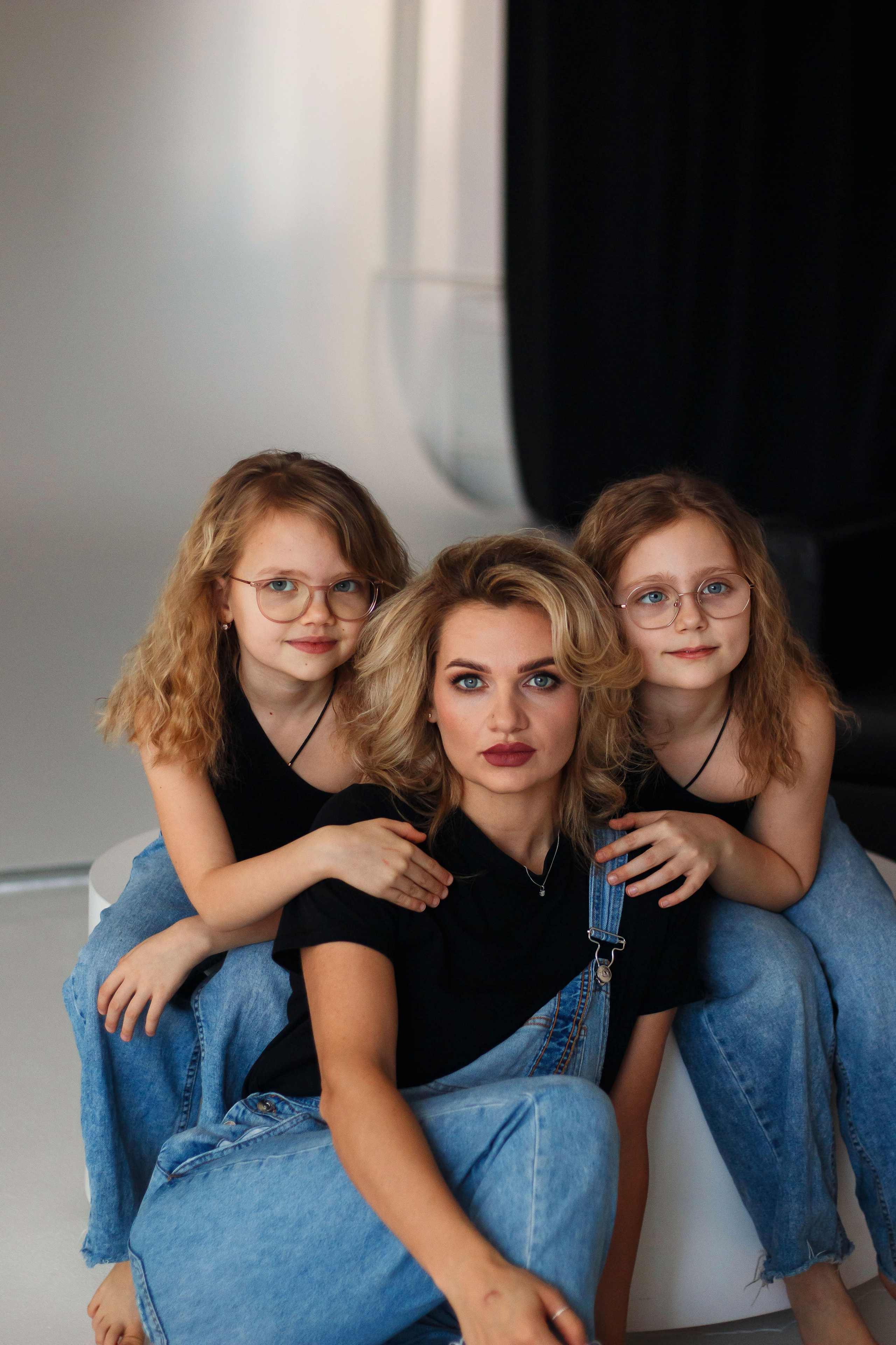 MARYNA & NIKOLETTA & ALISA. Бережно сохраняю ваши чувства и истории на своих фотографиях