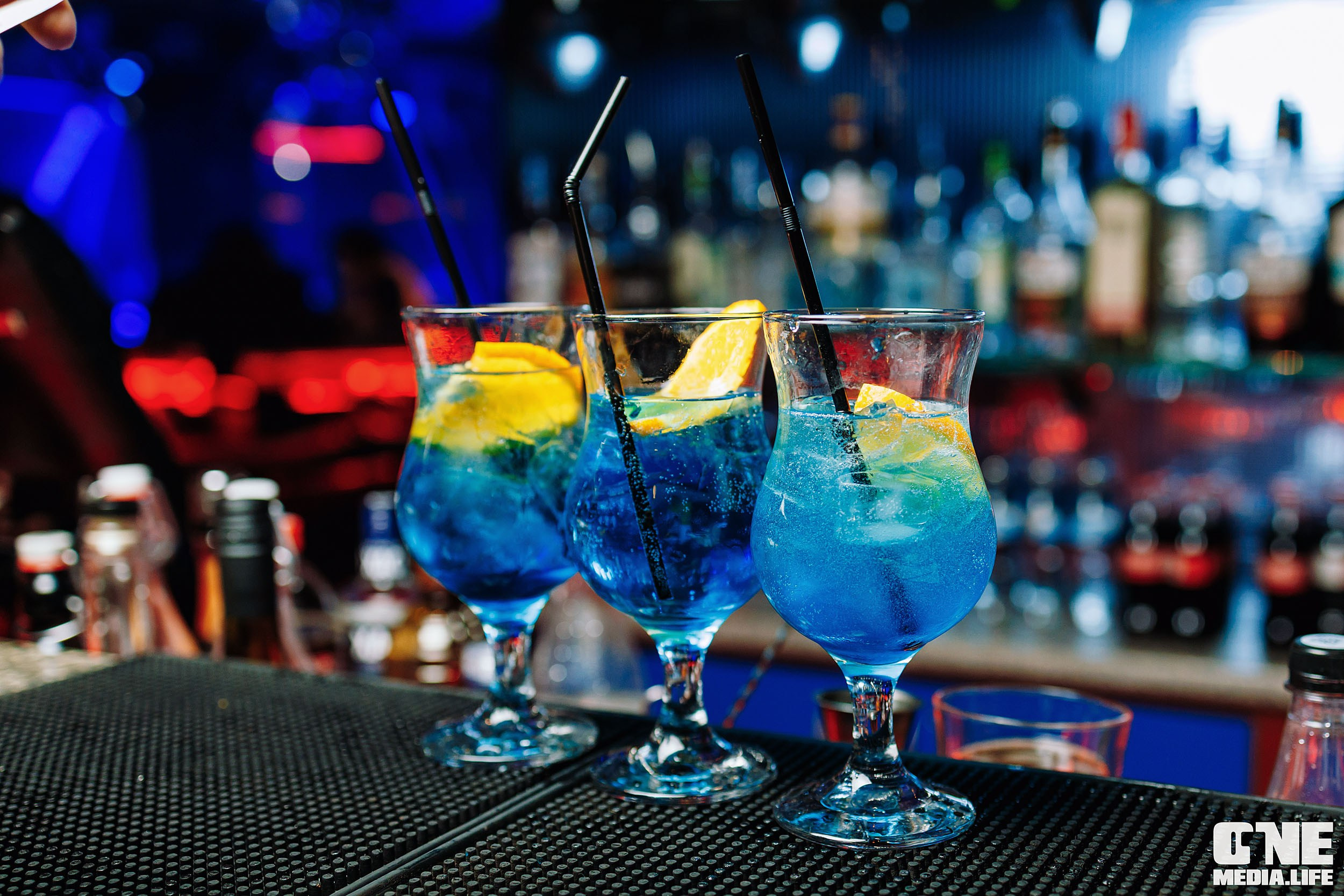 Фоторепортаж из Планеты. One Media Life: фоторепортажи, фотоотчеты с мероприятий и заведений