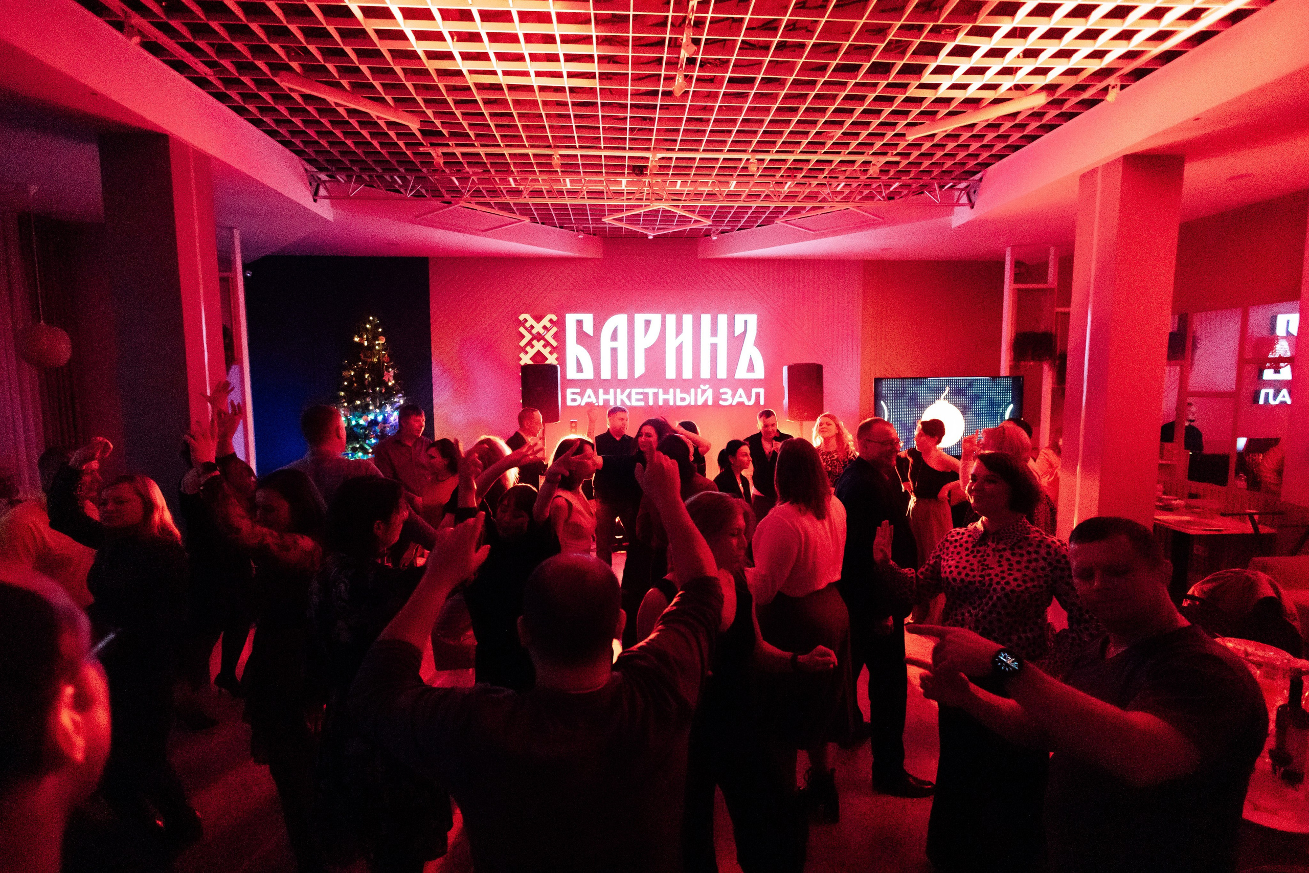 Анонс ≪День Встречи Выпускников!!! ≫. Свадебный фотограф Михаил Александров