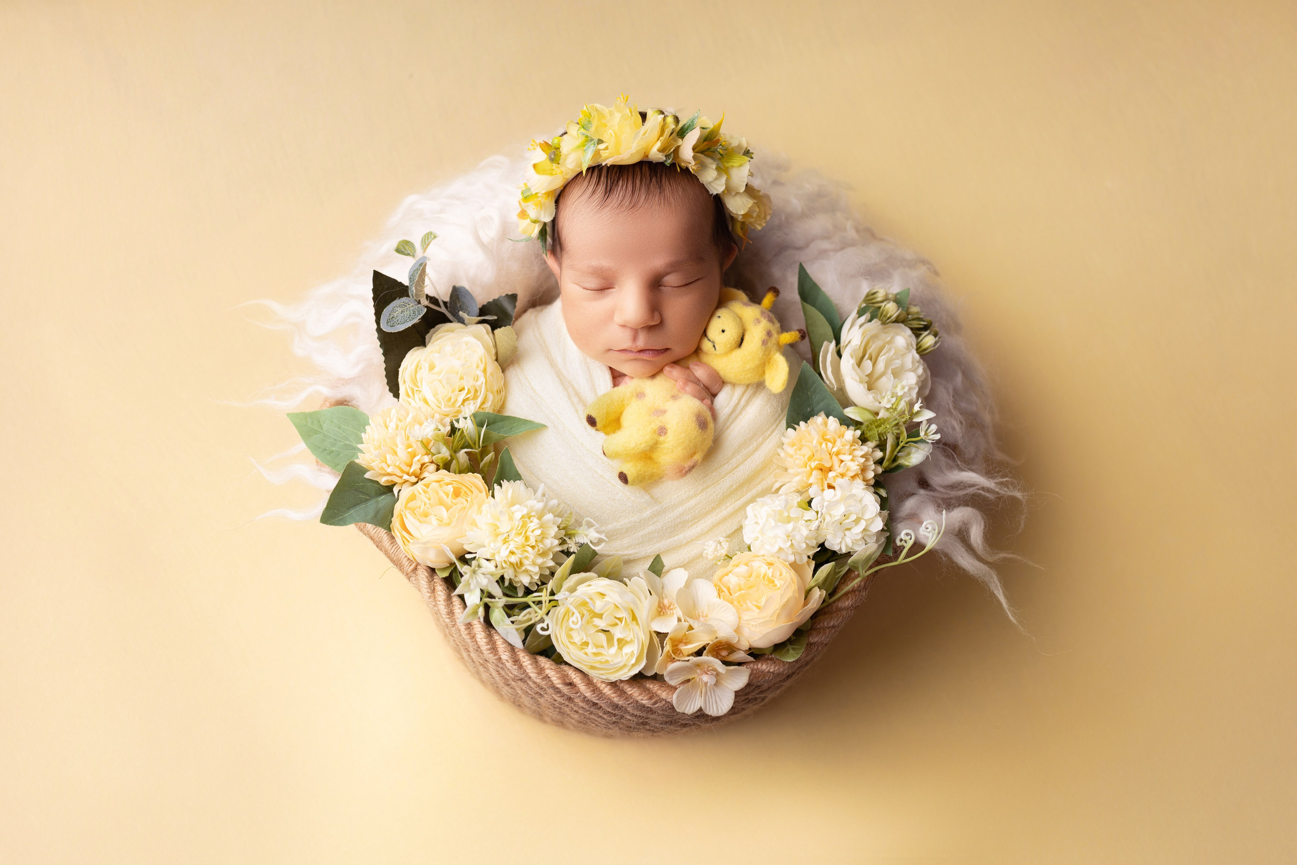 Newborn девочки. Фотограф новорожденных Модяева Ирина
