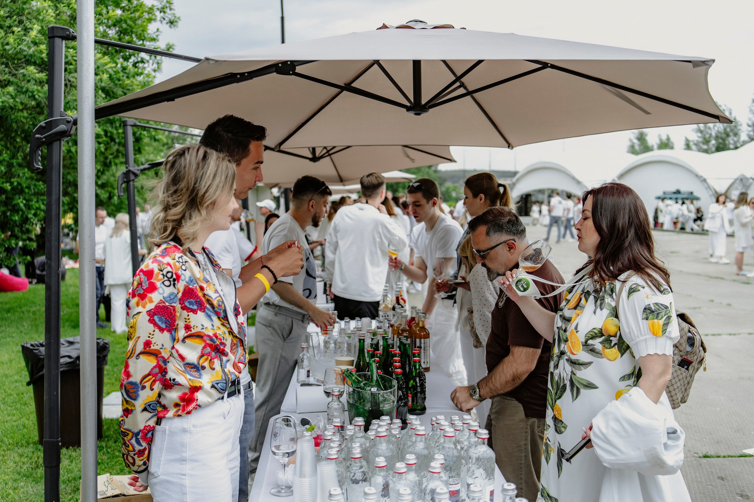 Wine wite paty 2025. Свадебный фотограф Москва