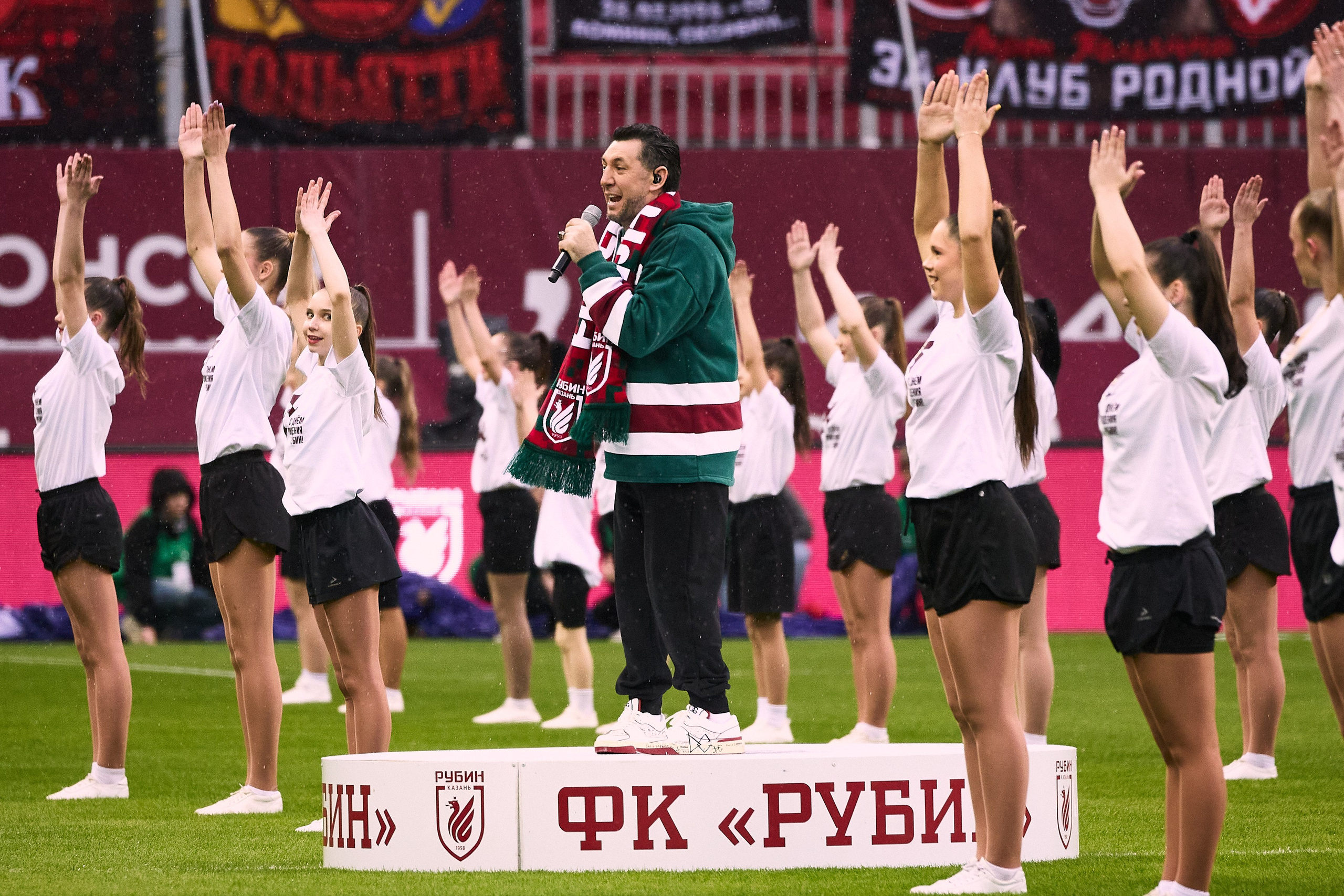 Футбольный матч Рубин — Акрон. Simpleand1