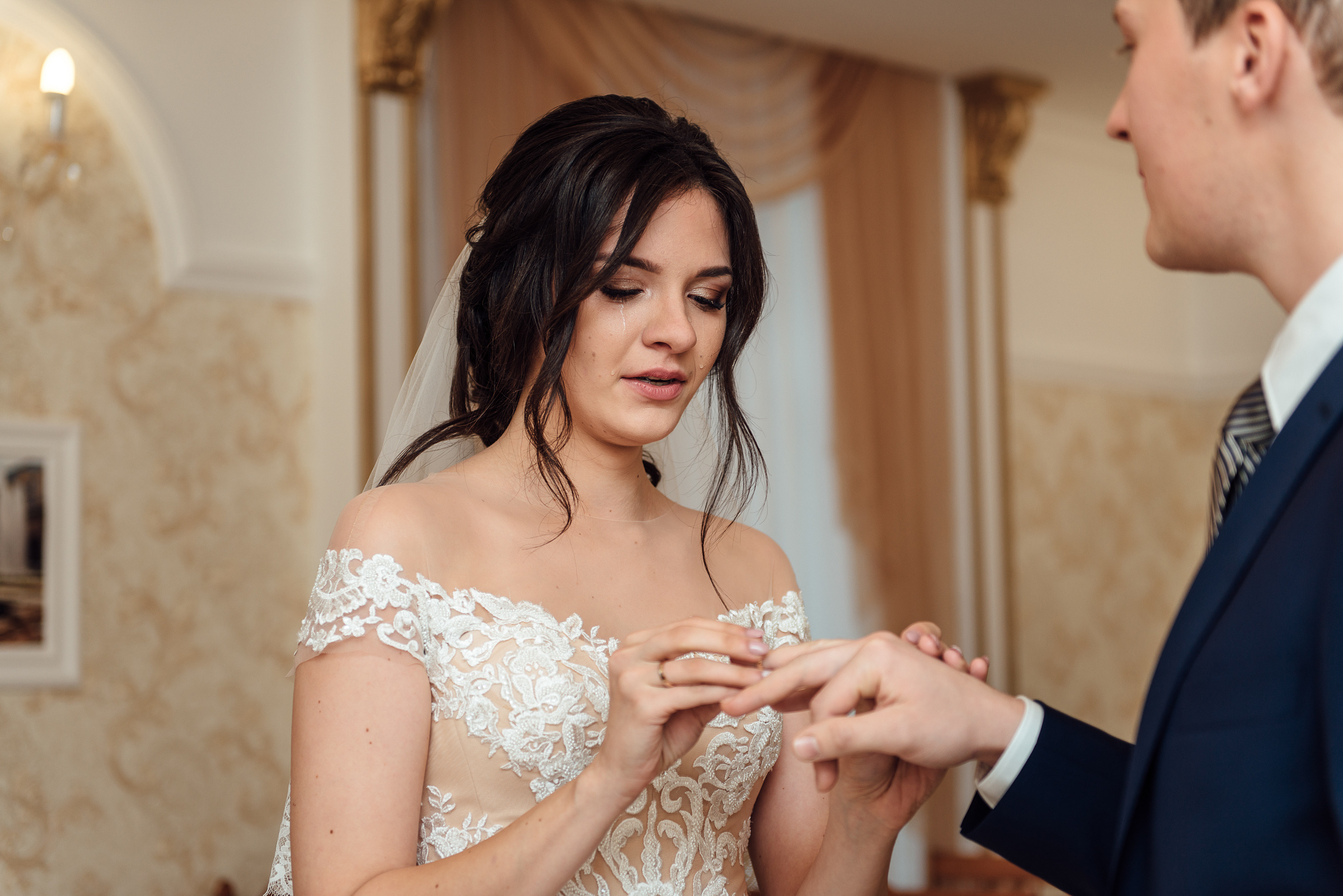 Свадебная фотосессия Ольги и Павла в Петергофе. Свадебный фотограф в Санкт-Петербурге Венера Ахметова
