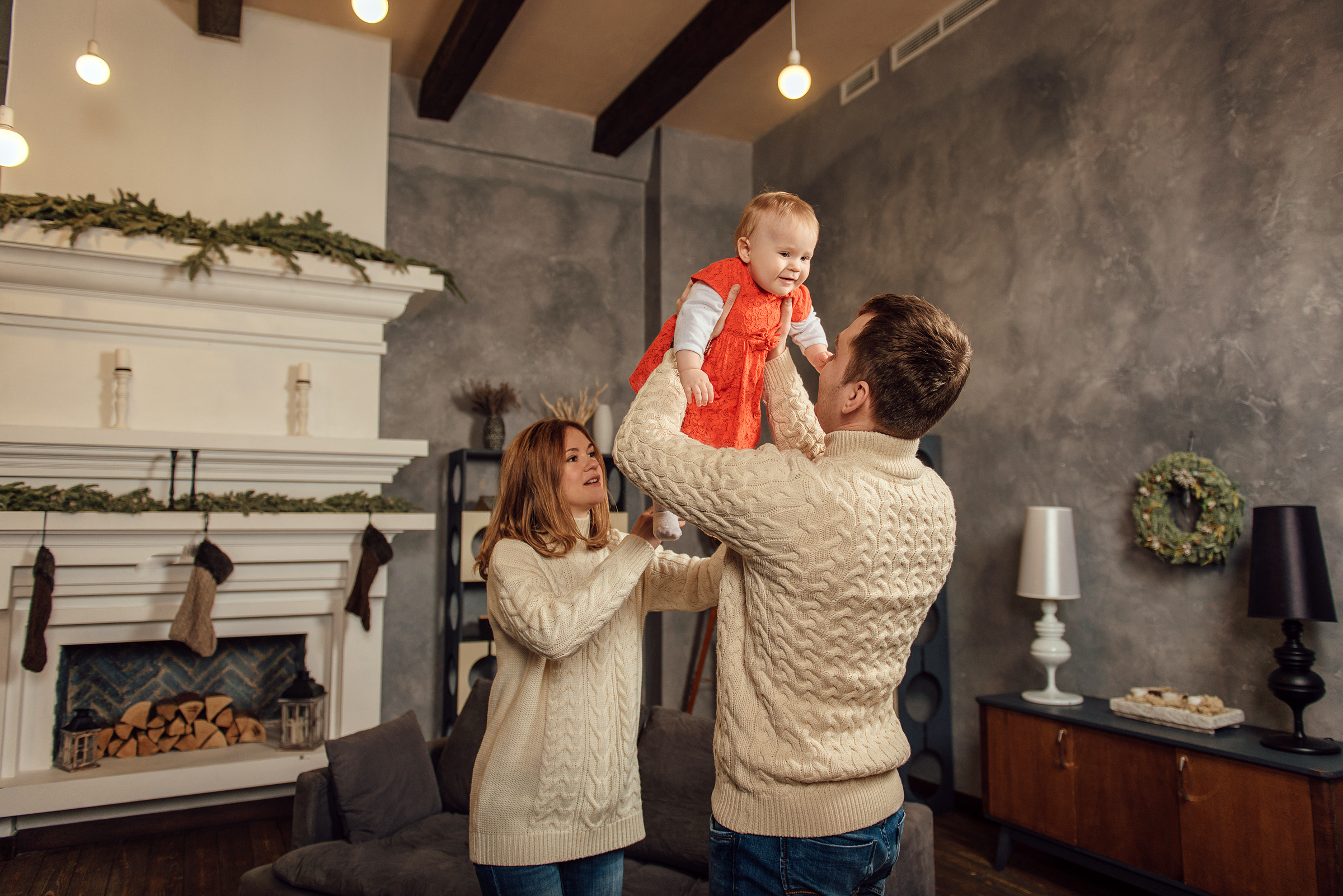Семейная фотосессия под Новый Год в студии 212. Свадебный фотограф в Санкт-Петербурге Венера Ахметова