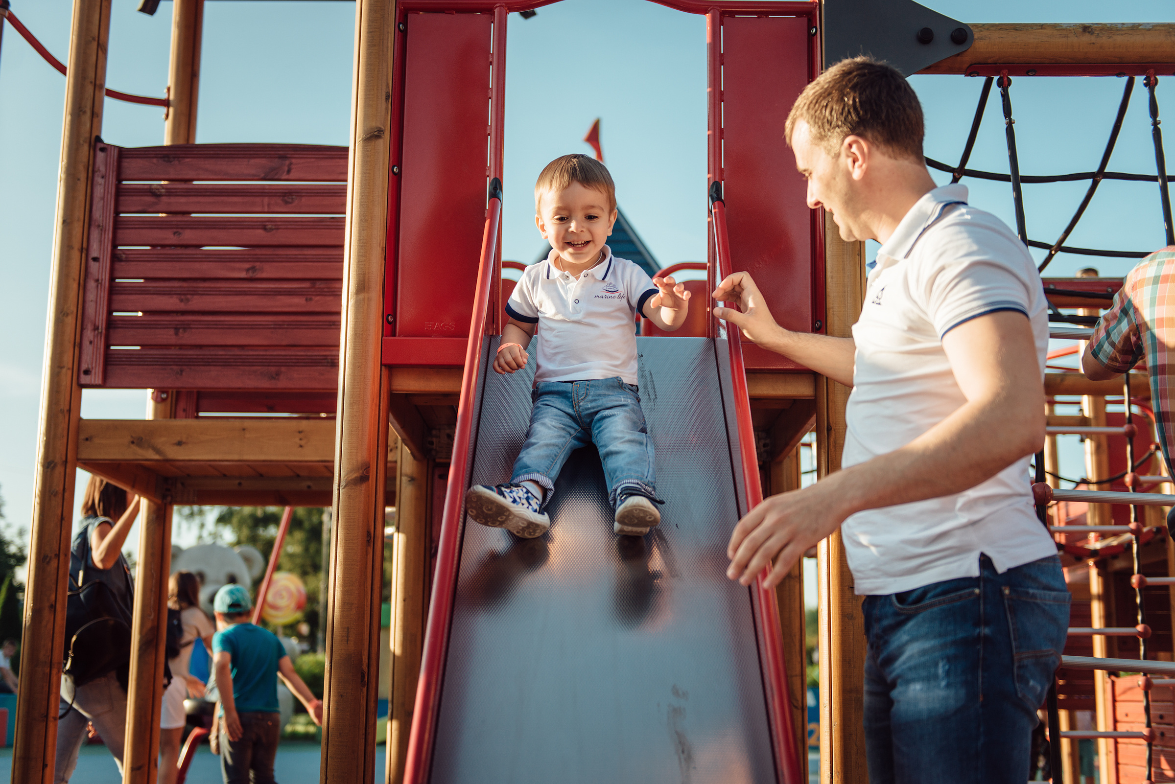 Семейная фотосессия летом в Диво Острове. Свадебный фотограф в Санкт-Петербурге Венера Ахметова