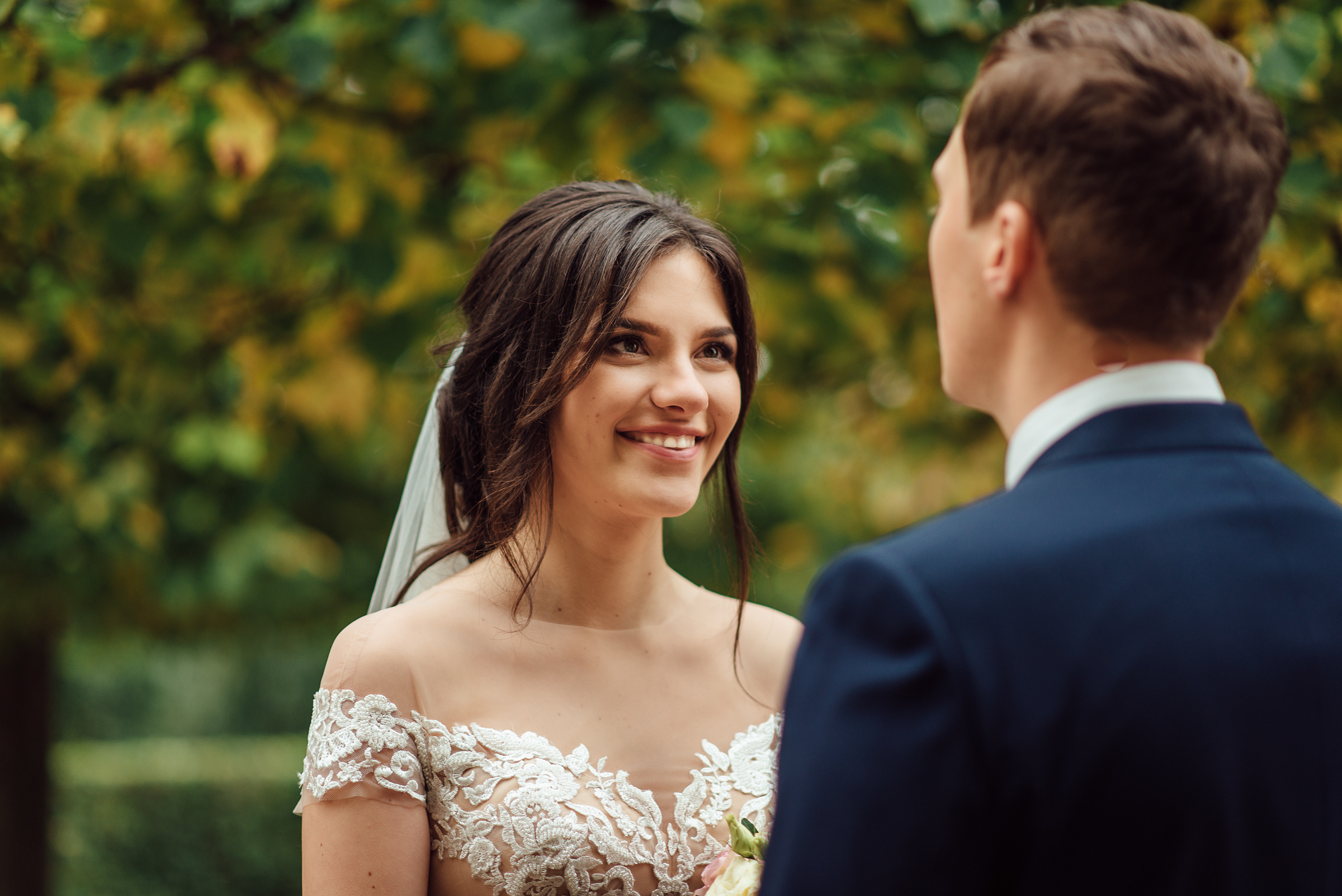 Свадебная фотосессия Ольги и Павла в Петергофе. Свадебный фотограф в Санкт-Петербурге Венера Ахметова