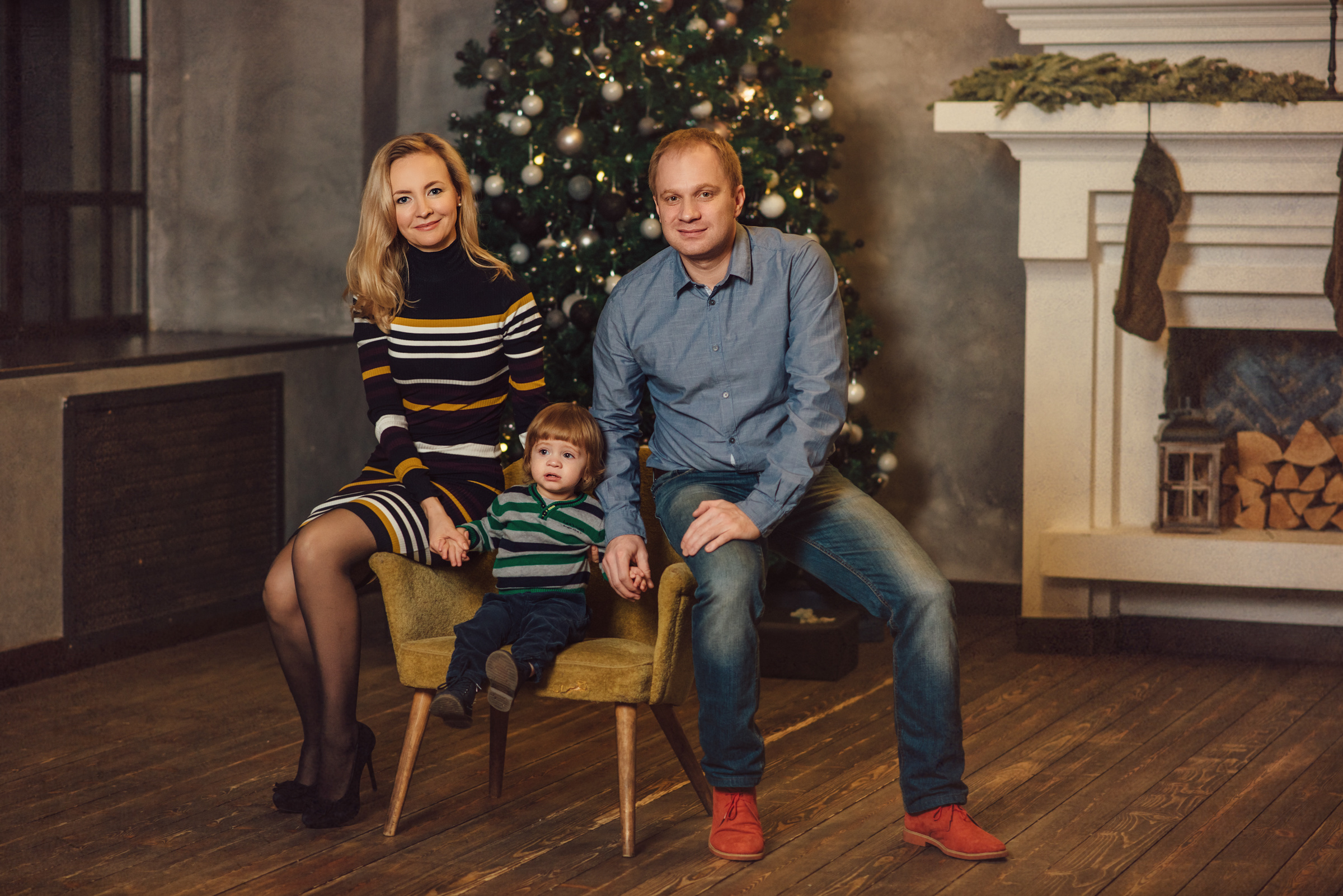 Новогодняя семейная фотосессия в студии 212. Свадебный фотограф в Санкт-Петербурге Венера Ахметова