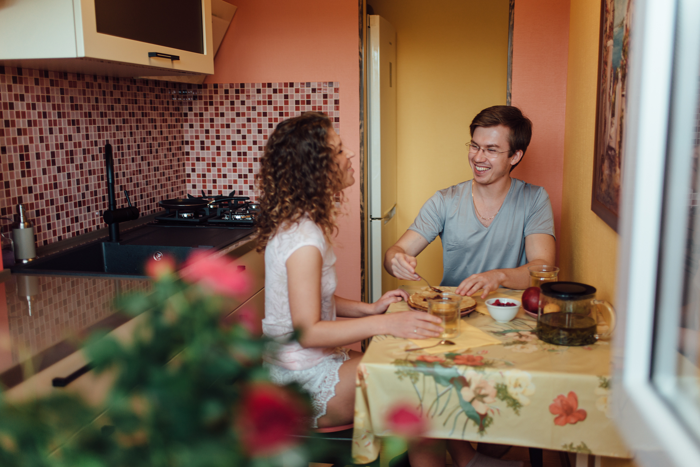 Предсвадебная фотосессия прогулка в центре Санкт-Петербурга. Свадебный фотограф в Санкт-Петербурге Венера Ахметова