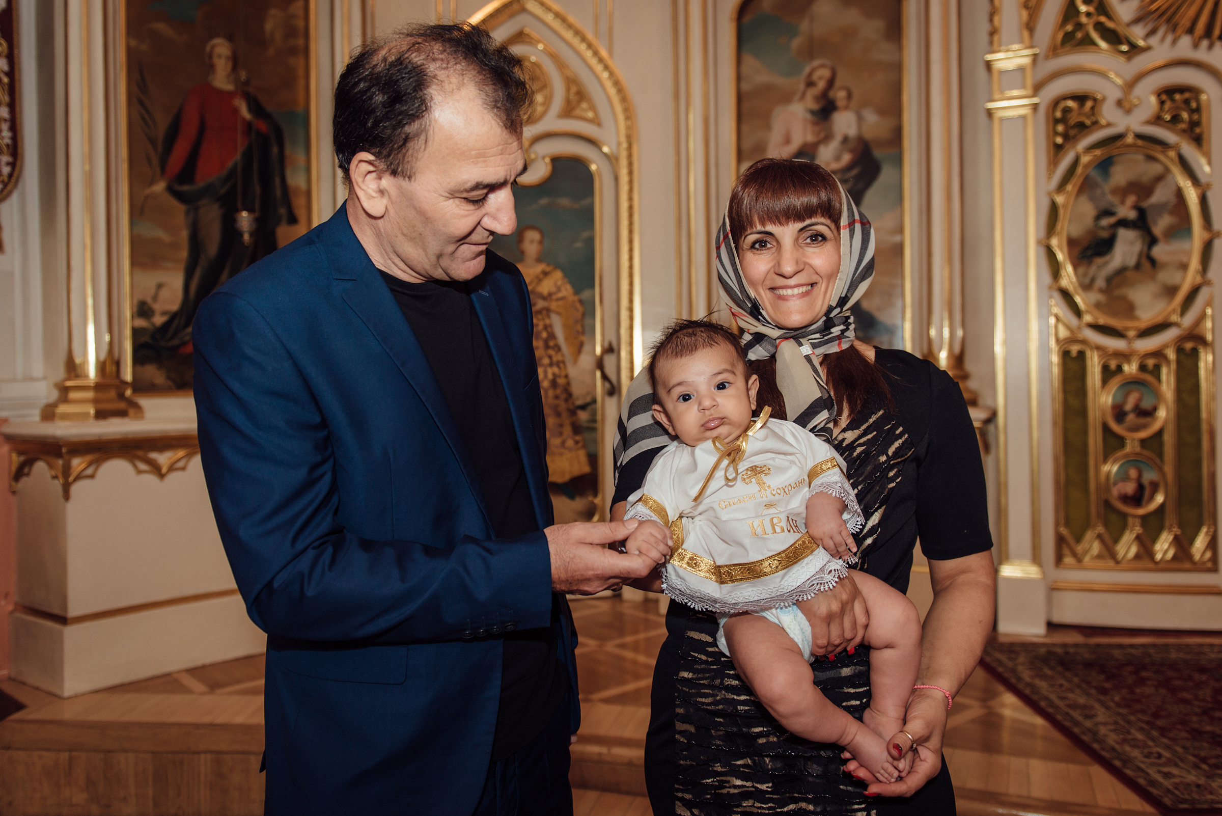 Крещение в храме Рождества св. Иоанна Предтечи, Чесменская церковь. Свадебный фотограф в Санкт-Петербурге Венера Ахметова