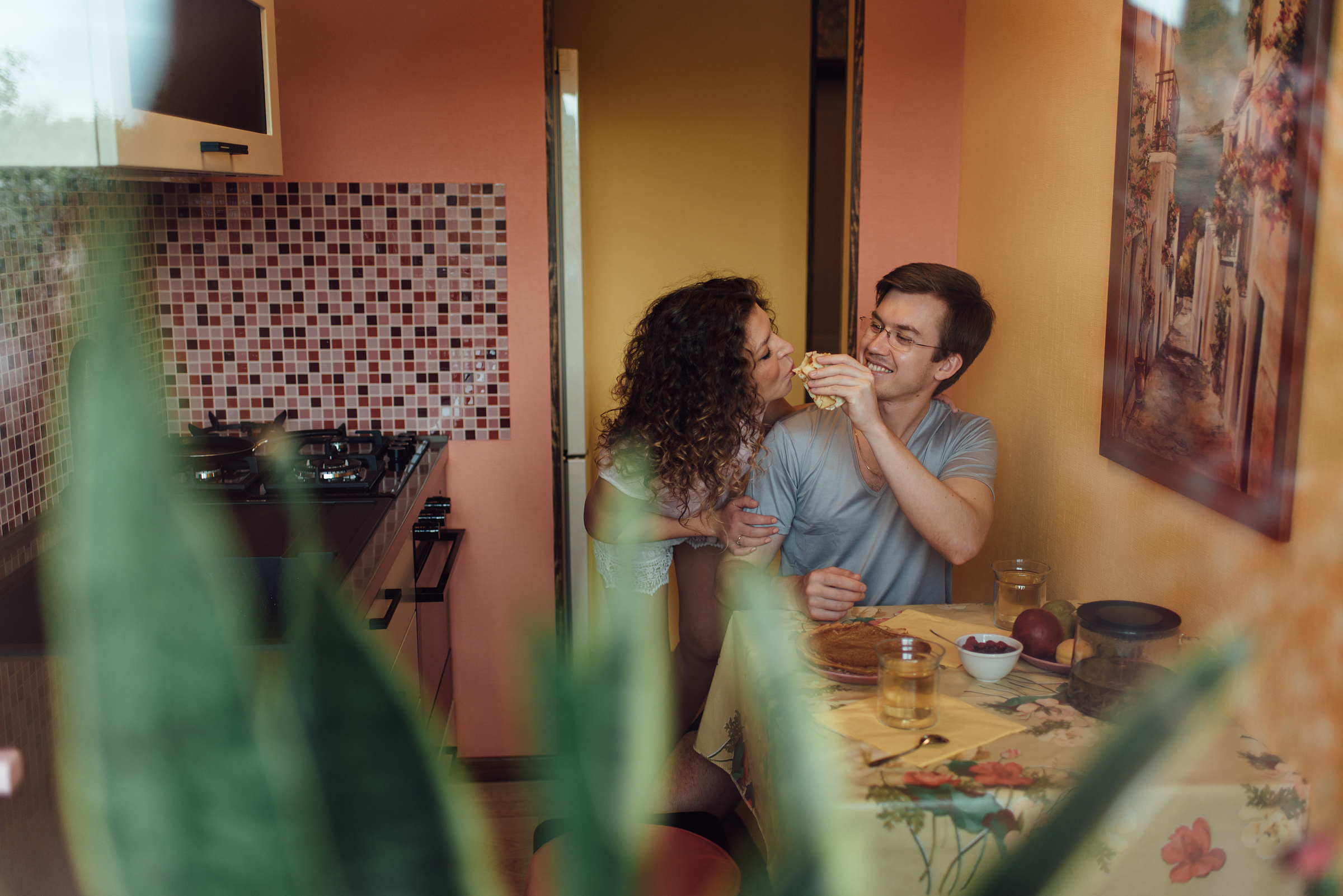 Предсвадебная фотосессия прогулка в центре Санкт-Петербурга. Свадебный фотограф в Санкт-Петербурге Венера Ахметова