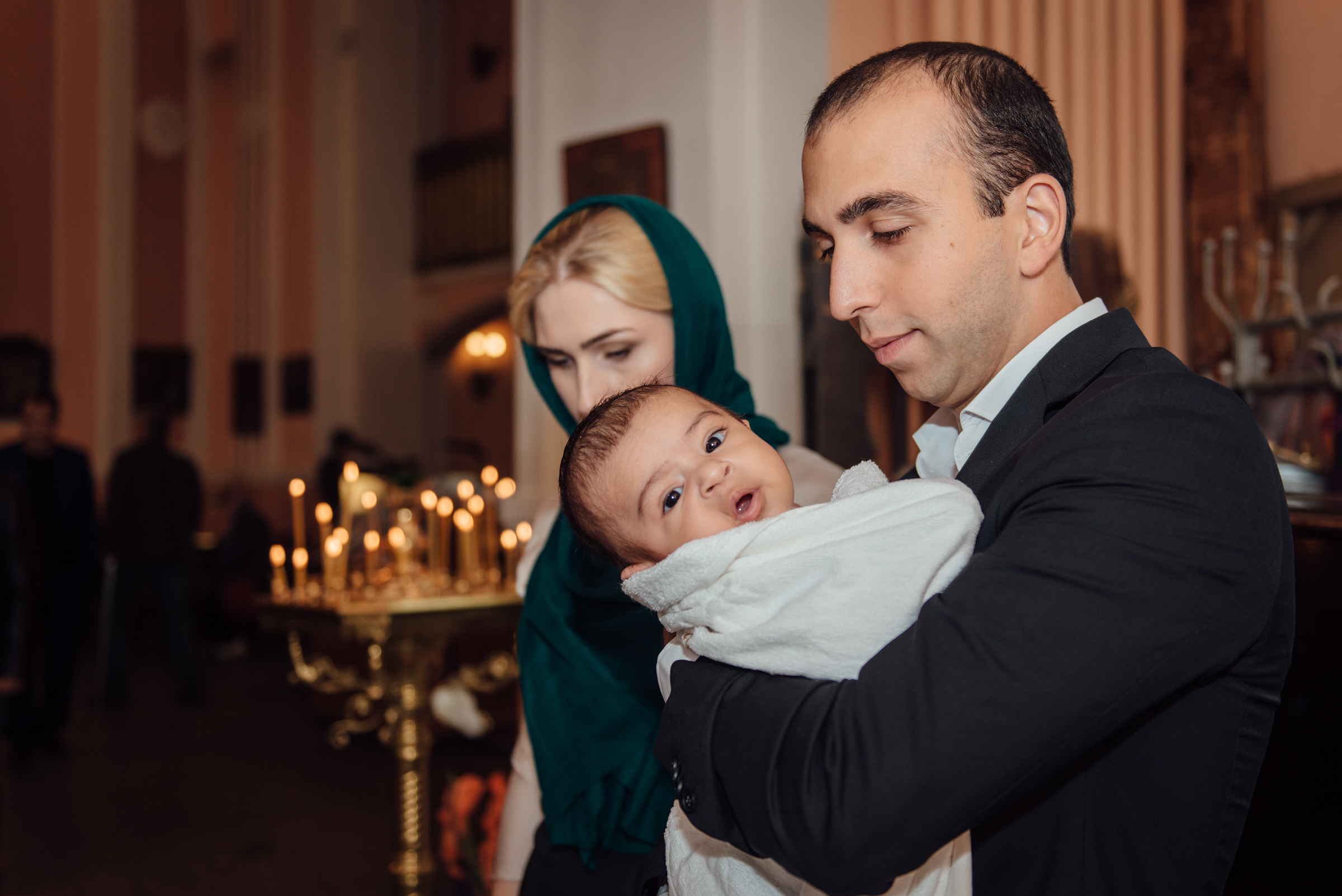 Крещение в храме Рождества св. Иоанна Предтечи, Чесменская церковь. Свадебный фотограф в Санкт-Петербурге Венера Ахметова