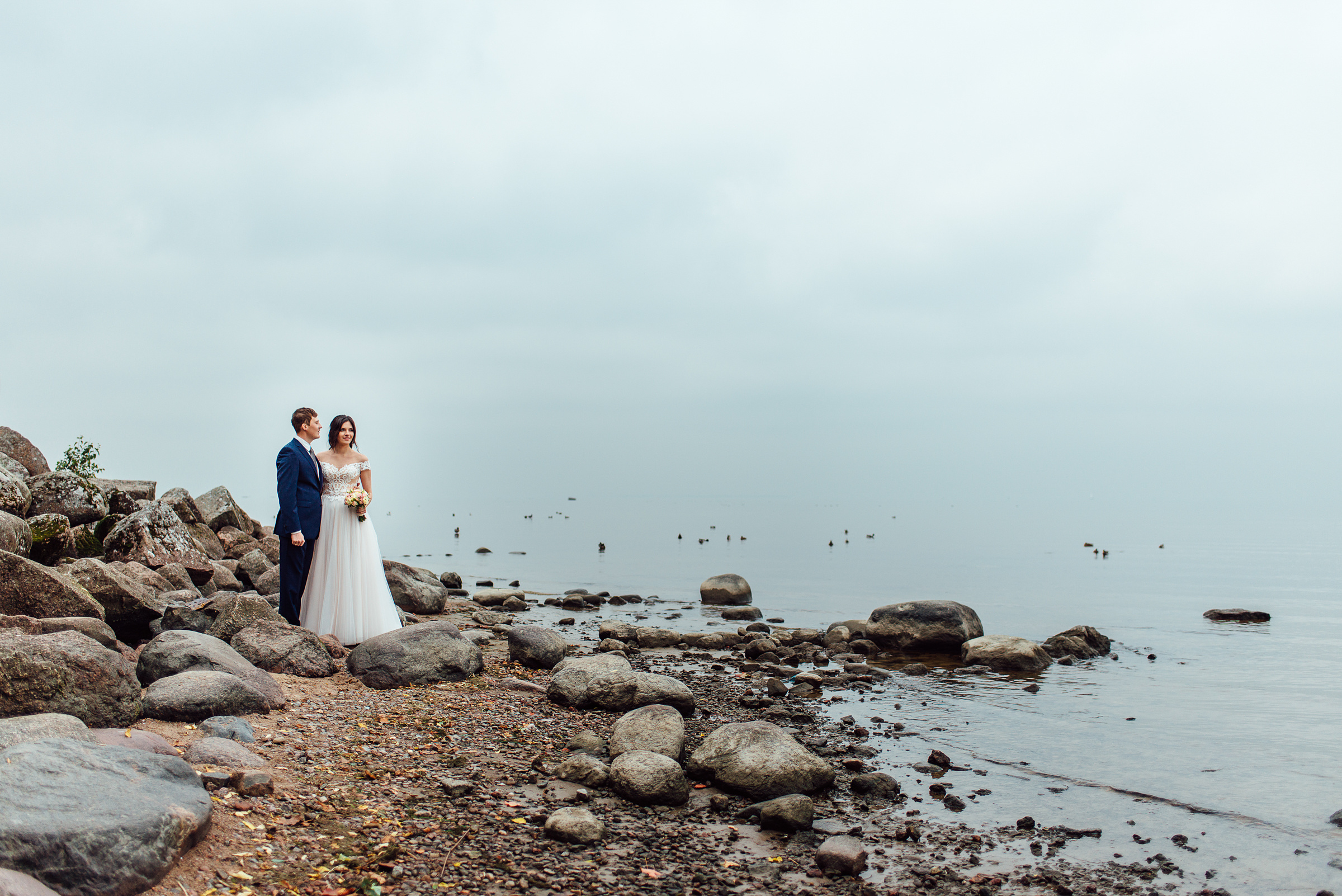 Свадебная фотосессия Ольги и Павла в Петергофе. Свадебный фотограф в Санкт-Петербурге Венера Ахметова