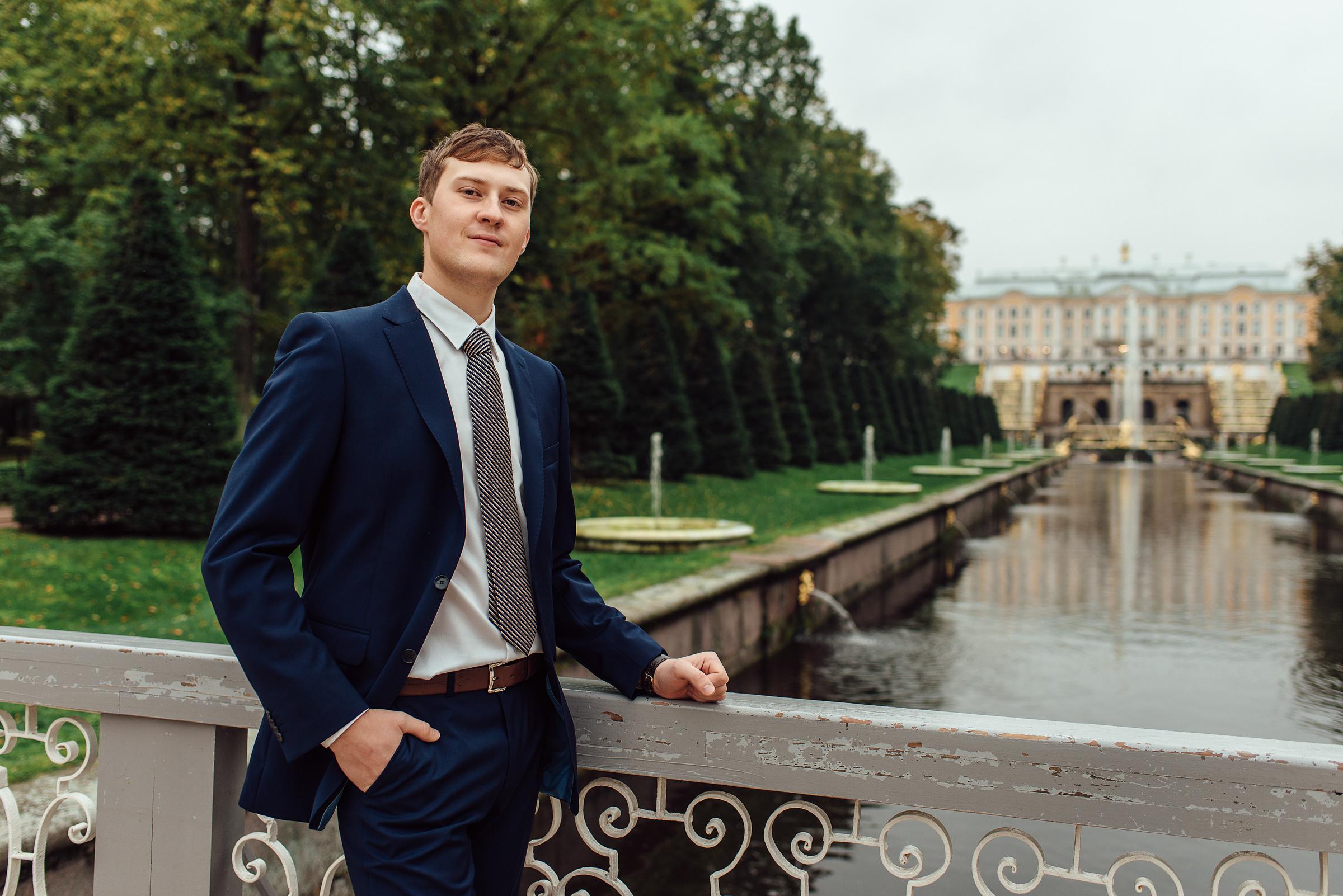 Свадебная фотосессия Ольги и Павла в Петергофе. Свадебный фотограф в Санкт-Петербурге Венера Ахметова