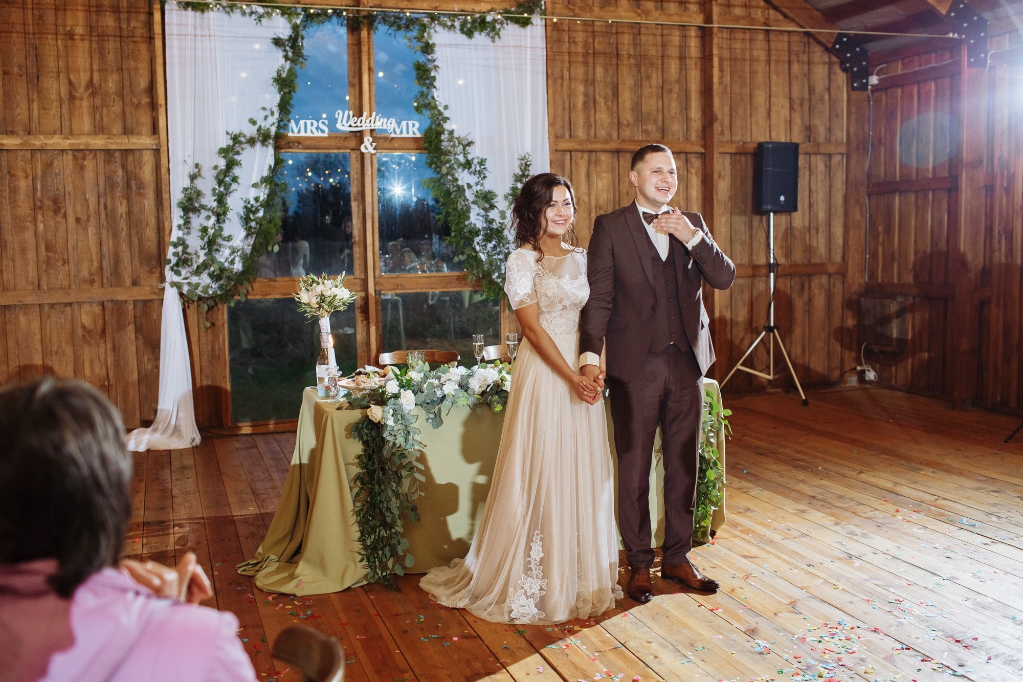 Выездная регистрация в Амбар № 1 в Петергофе. Свадебный фотограф в Санкт-Петербурге и Петергофе Андрей Заяц