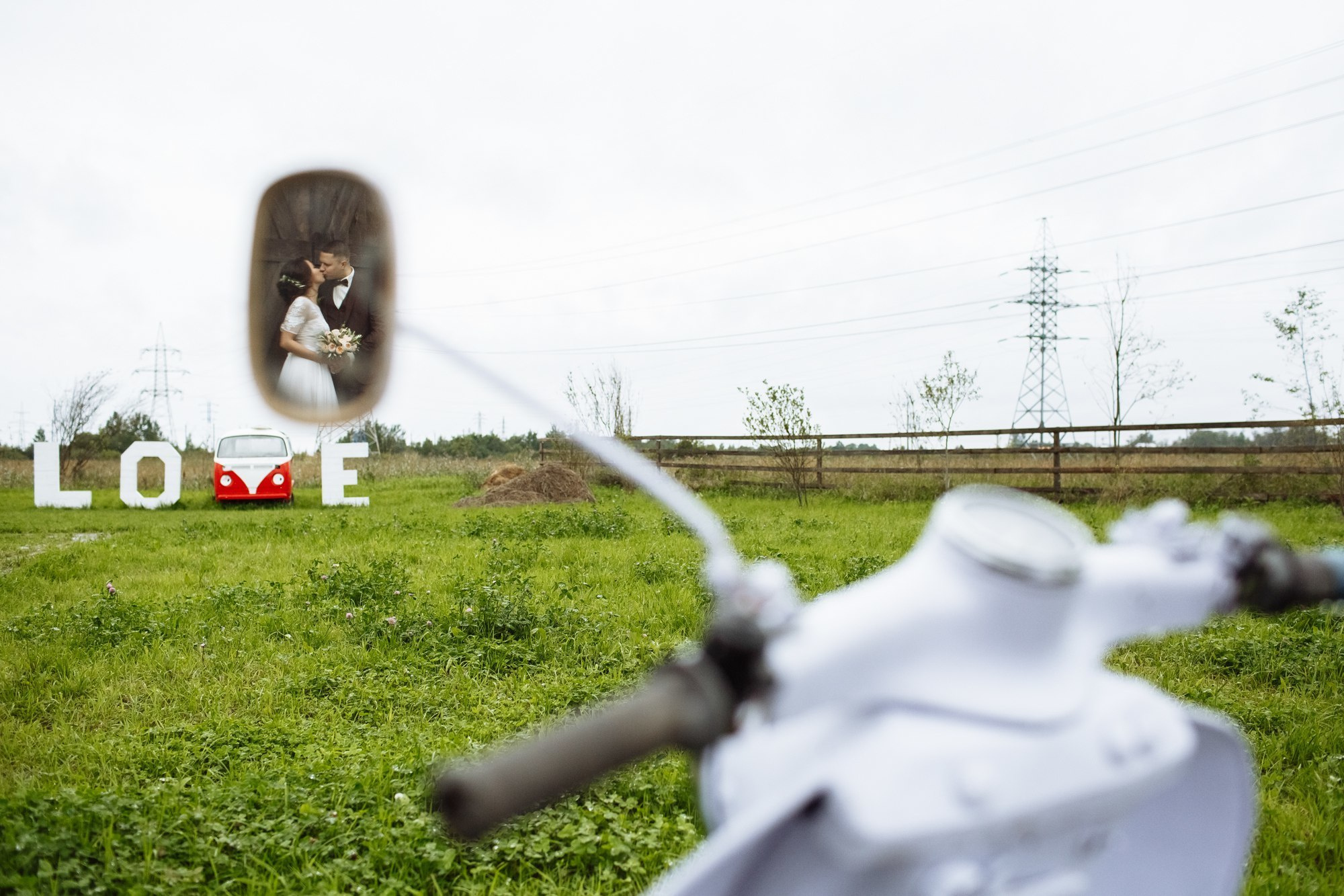 Выездная регистрация в Амбар № 1 в Петергофе. Свадебный фотограф в Санкт-Петербурге и Петергофе Андрей Заяц