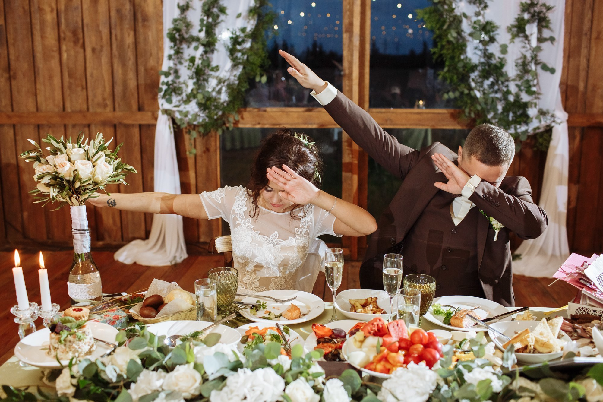 Выездная регистрация в Амбар № 1 в Петергофе. Свадебный фотограф в Санкт-Петербурге и Петергофе Андрей Заяц