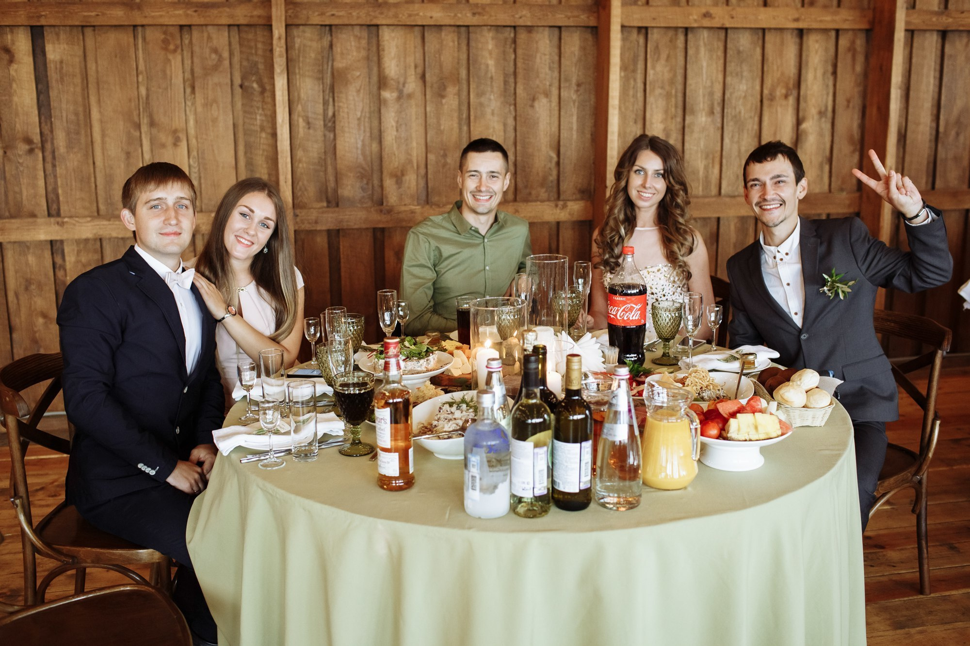 Выездная регистрация в Амбар № 1 в Петергофе. Свадебный фотограф в Санкт-Петербурге и Петергофе Андрей Заяц