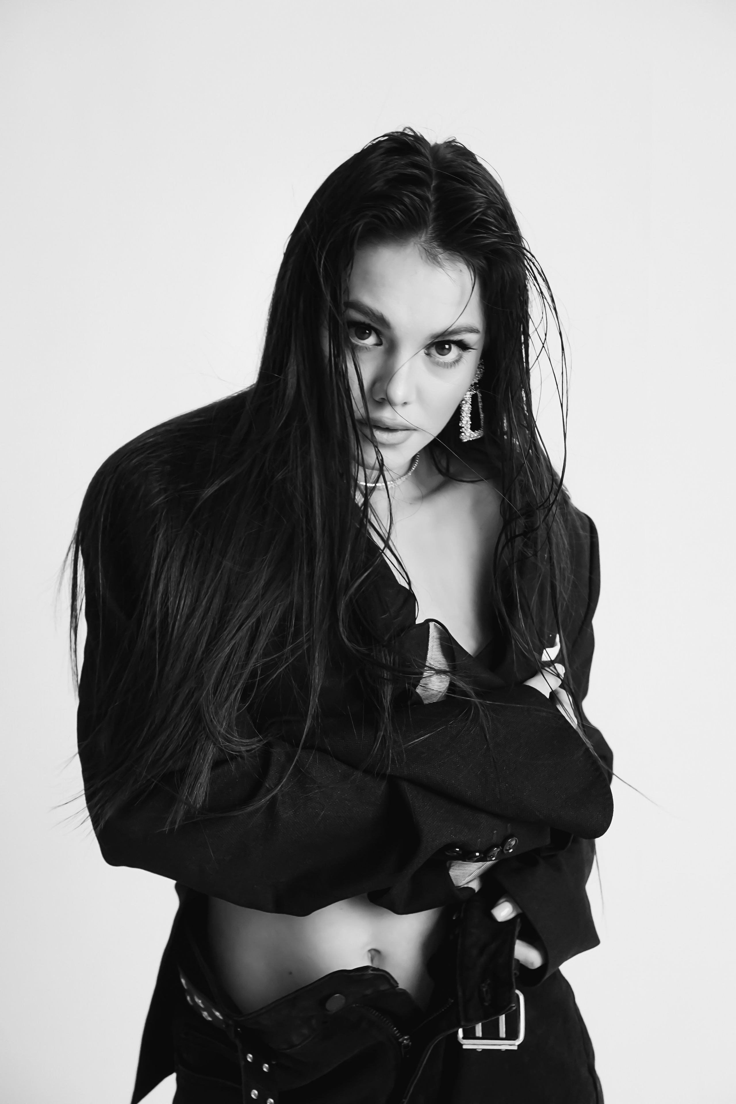 ЖЕНСКИЙ ПОРТРЕТ. Главная