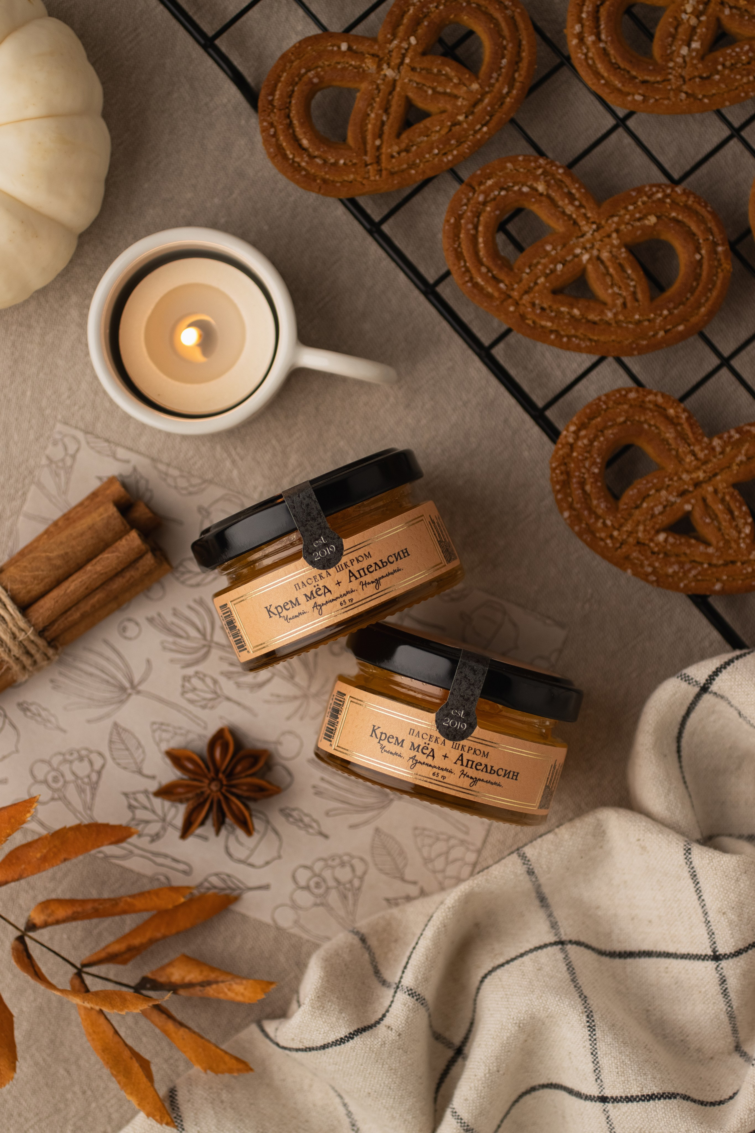 Крем мед. Предметный фотограф в Балашихе Анастасия Михайлова