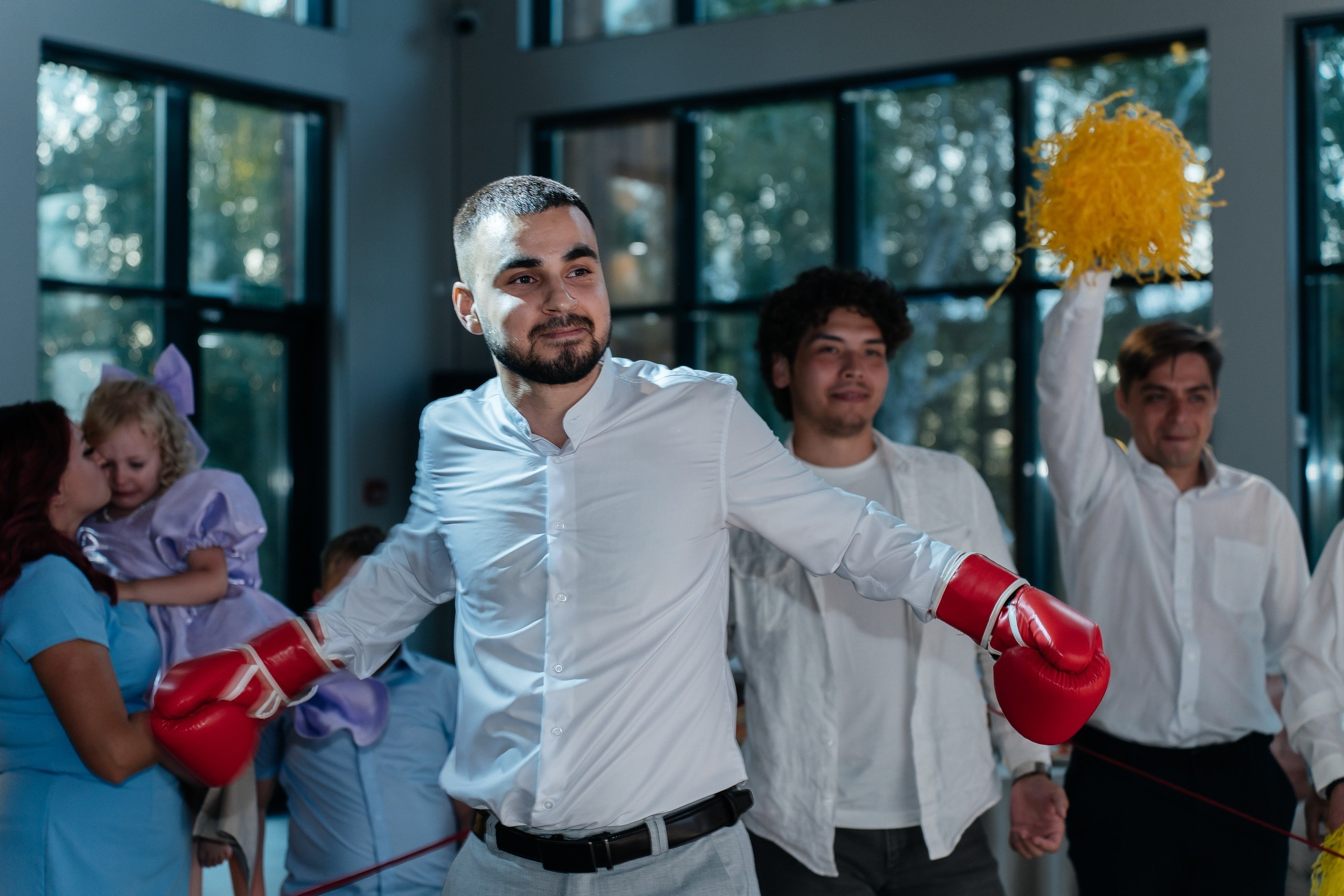 Свадебный репортаж. Для тех, кто не ждёт удачи, а создаёт её. Каждая фотосессия — это твой момент, твой стиль, твой успех. 📸