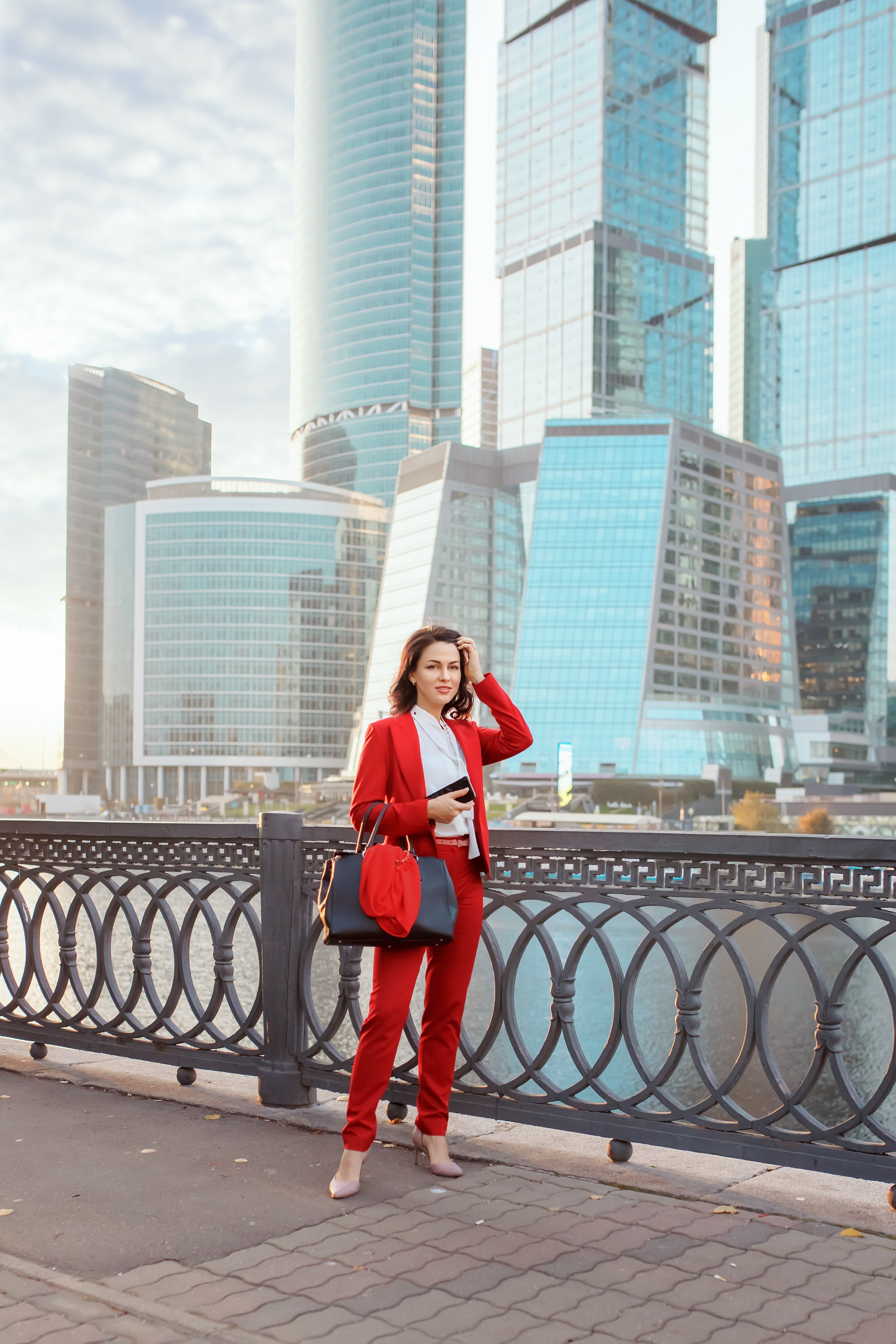 Бизнес-фотосессия в Москве: Идеальные портреты для резюме и карьерного. Профессиональный фотограф в Москве. Елена Шуваева