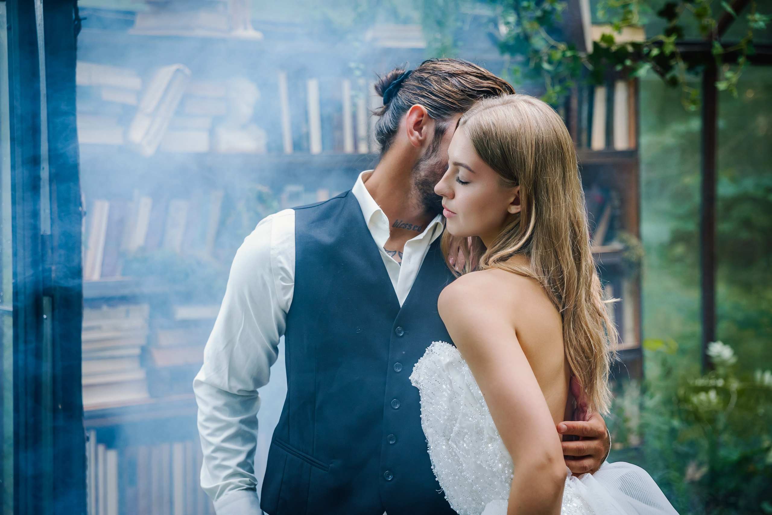 Свадьба в оранжерее ProjectX. Фотограф и видеограф Москва. Свадебный фотограф, видеограф. Выпускные альбомы. Оживающие альбомы