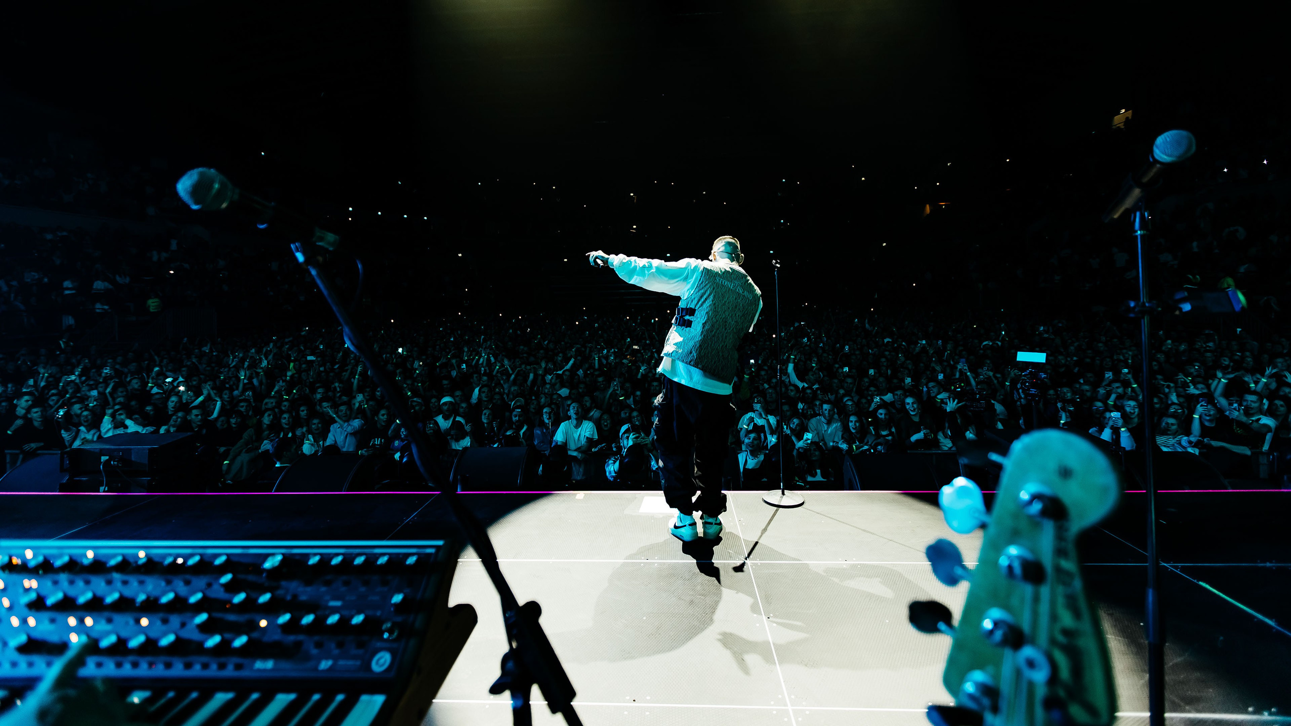 Виталий Кривцов  Музыкальный и концертный фотограф Фотосъёмка артистов, концертов и фестивалей Виталий Кривцов За кулисами музыки в кадре. Репортажный, event, концертный и backstage фотограф из Москвы Виталий Кривцов