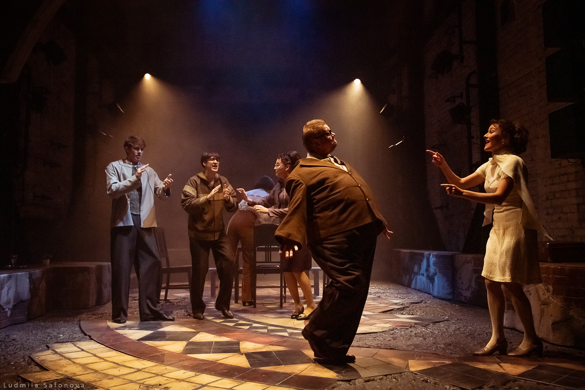 Утиная охота театр Вахтангова. Lucytheatre