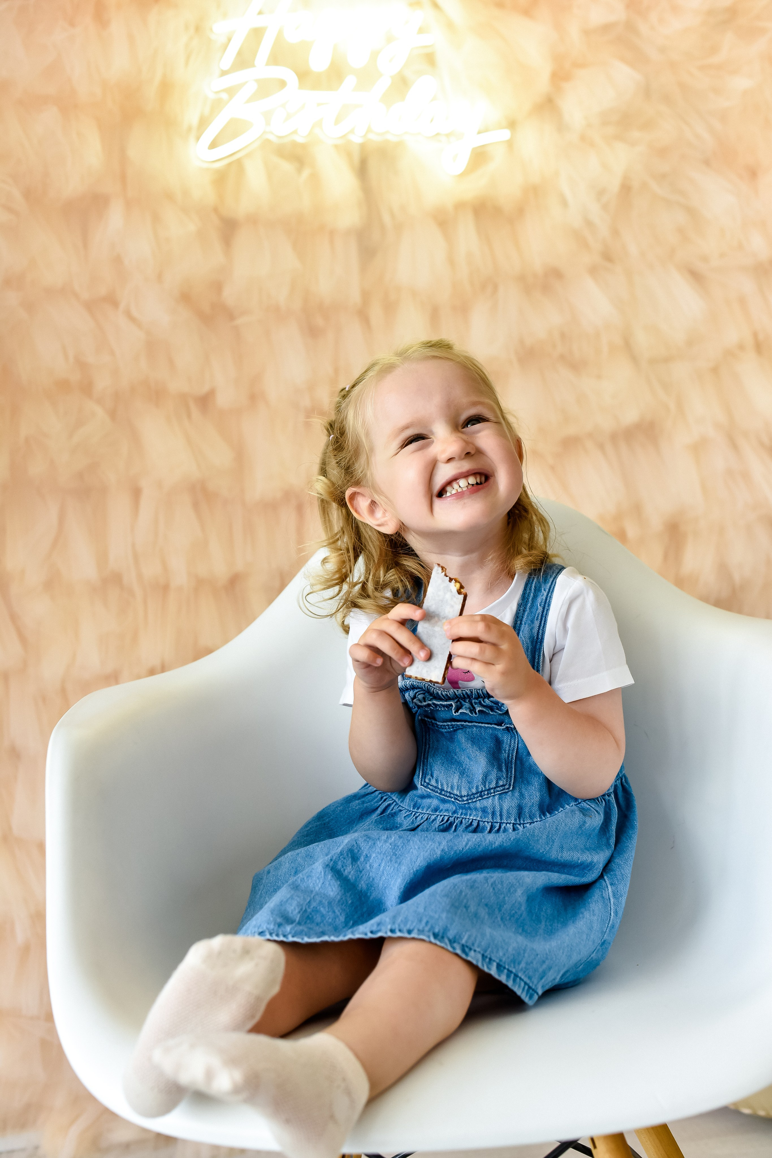 Анечке 2 годика