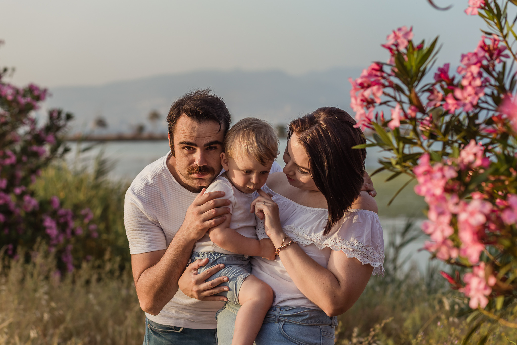 Güzel mayıs akşamı. Professional family and children’s photographer in Izmir Irina Eron
