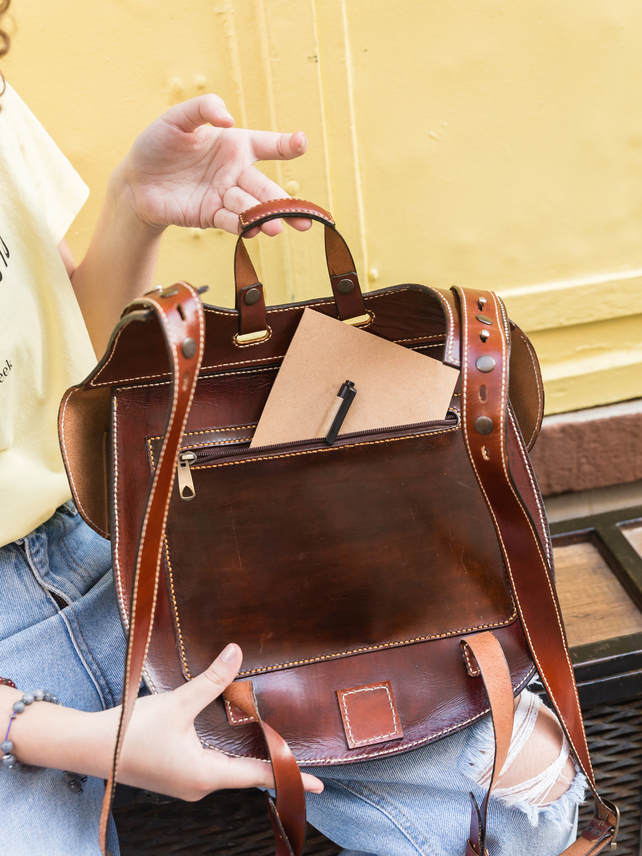 Photography of handmade leather bags. Профессиональный семейный и детский фотограф в Измире Ирина Эрон